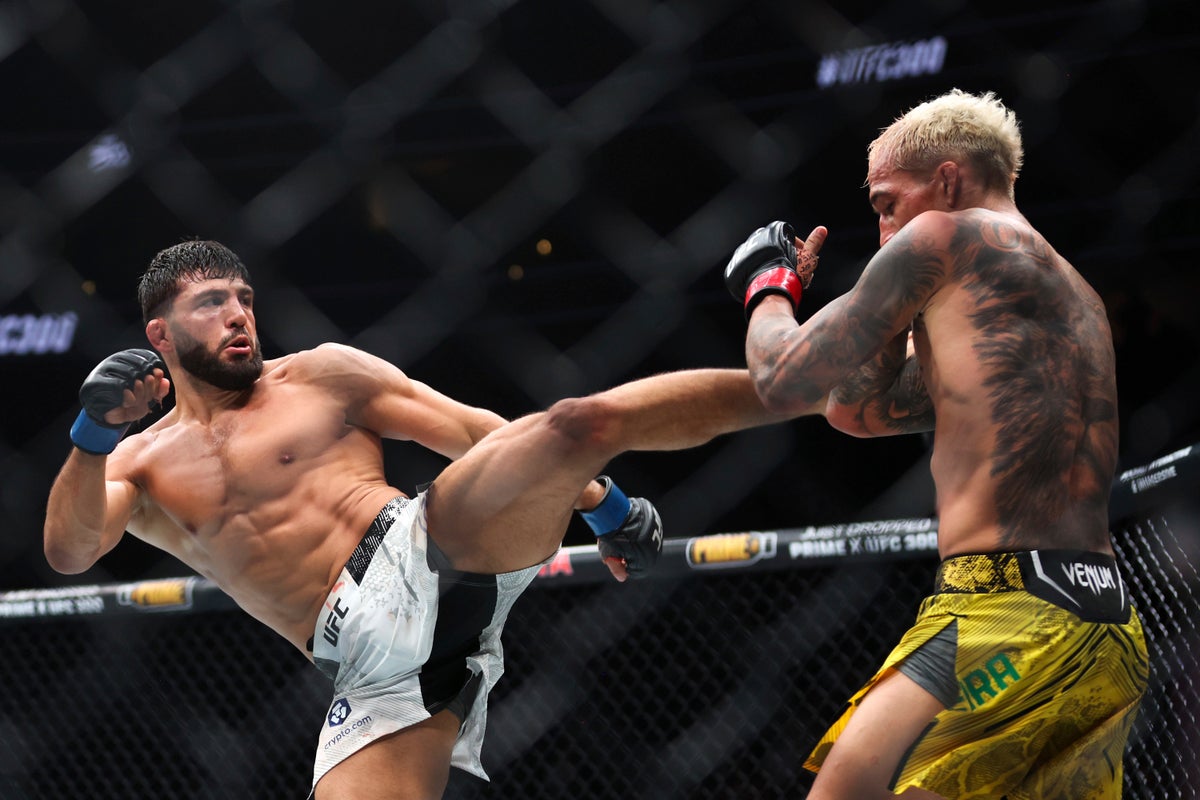 Arman Tsarukyan reveals himself as Topuria vs Oliveira back-up fighter at UFC 317