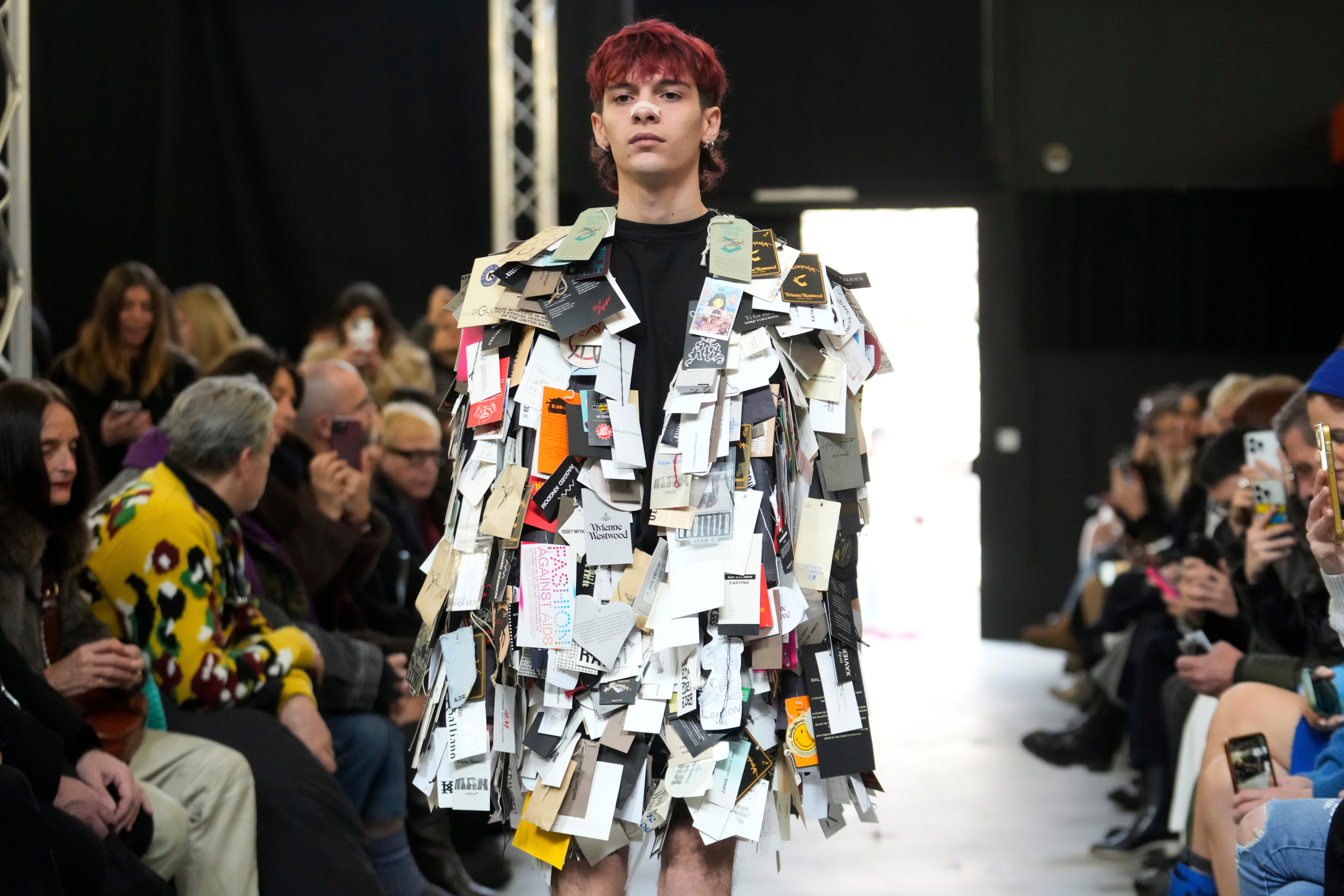 Italy Fashion F/W Simon Cracker