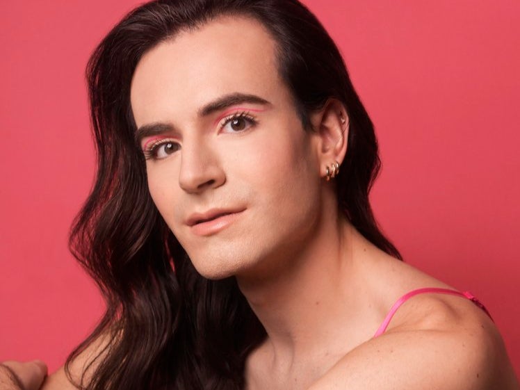 James Rose, 29, was livestreaming their farewell to the app when it suddenly went dark on Saturday night.