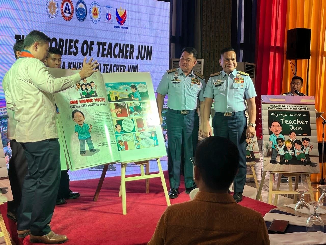 Philippines China Comic Book