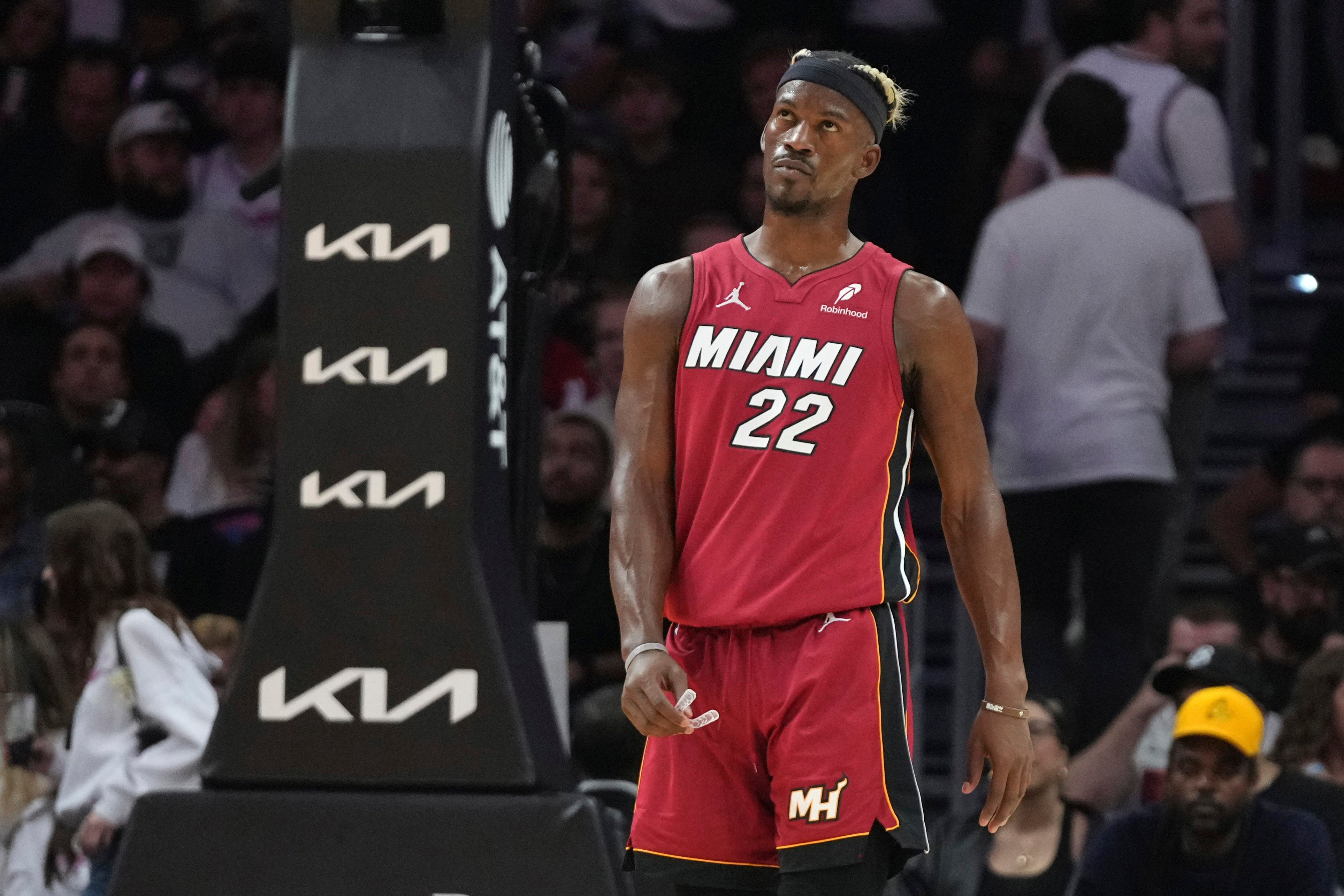 Jimmy Butler will reportedly head to the Warriors