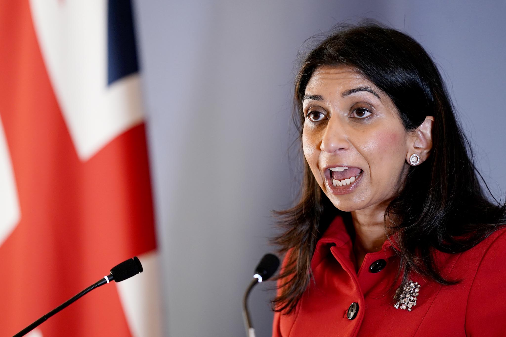 Suella Braverman was home secretary when the overcrowding crisis at Manston processing centre came to a head in October 2022.