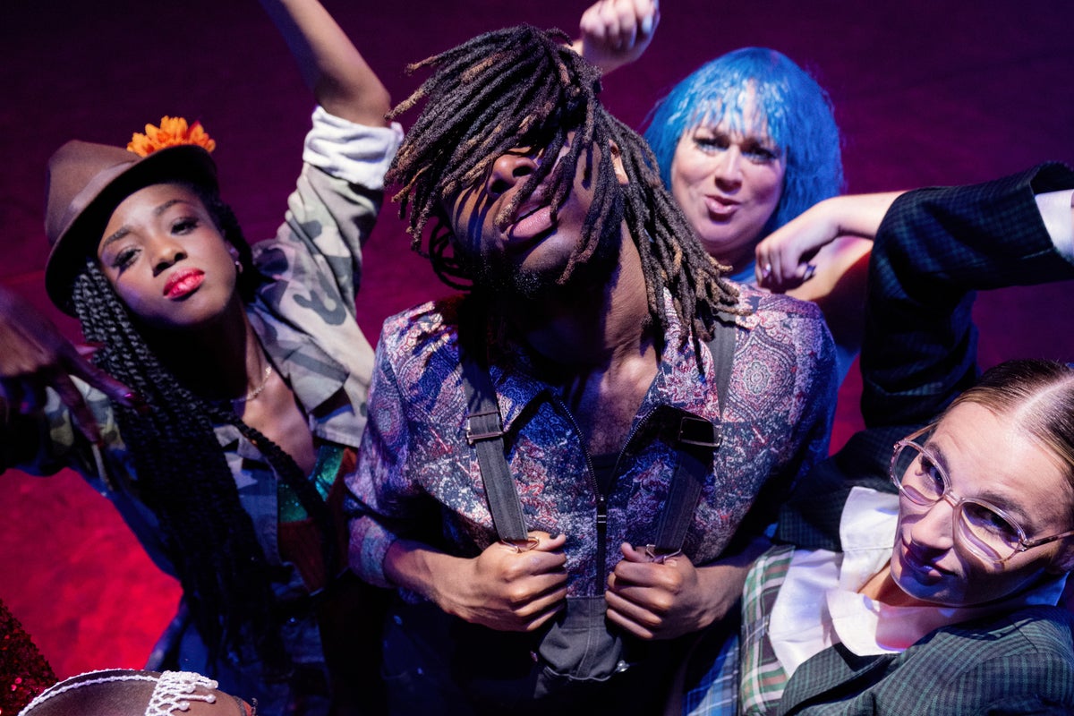 Sadler’s Wells opens a new power package house theater theater with immersive rave Sadler’s Wells opens a new power package house theater theater with immersive rave