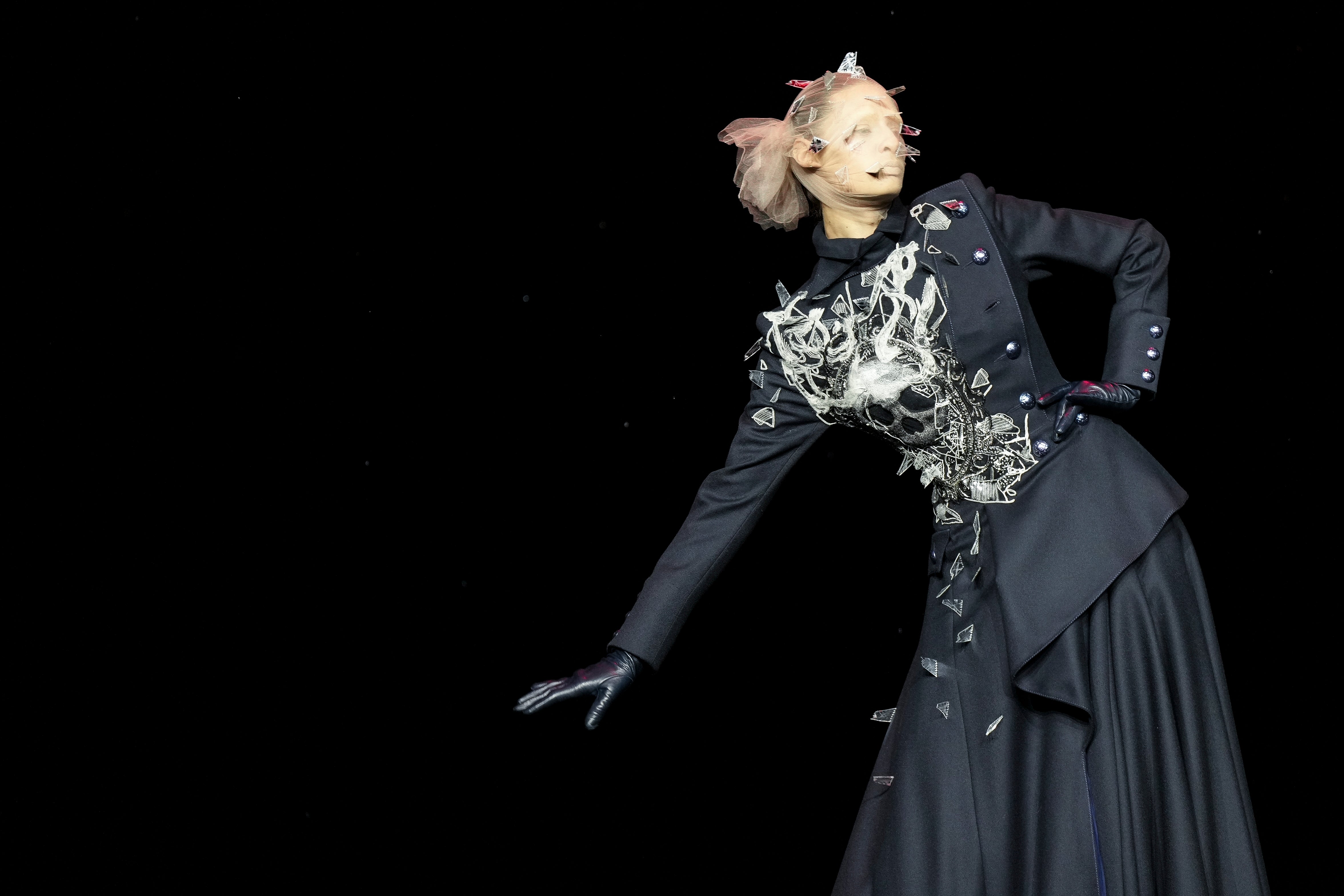 APTOPIX France Fashion S/S 25 Julien Fournie