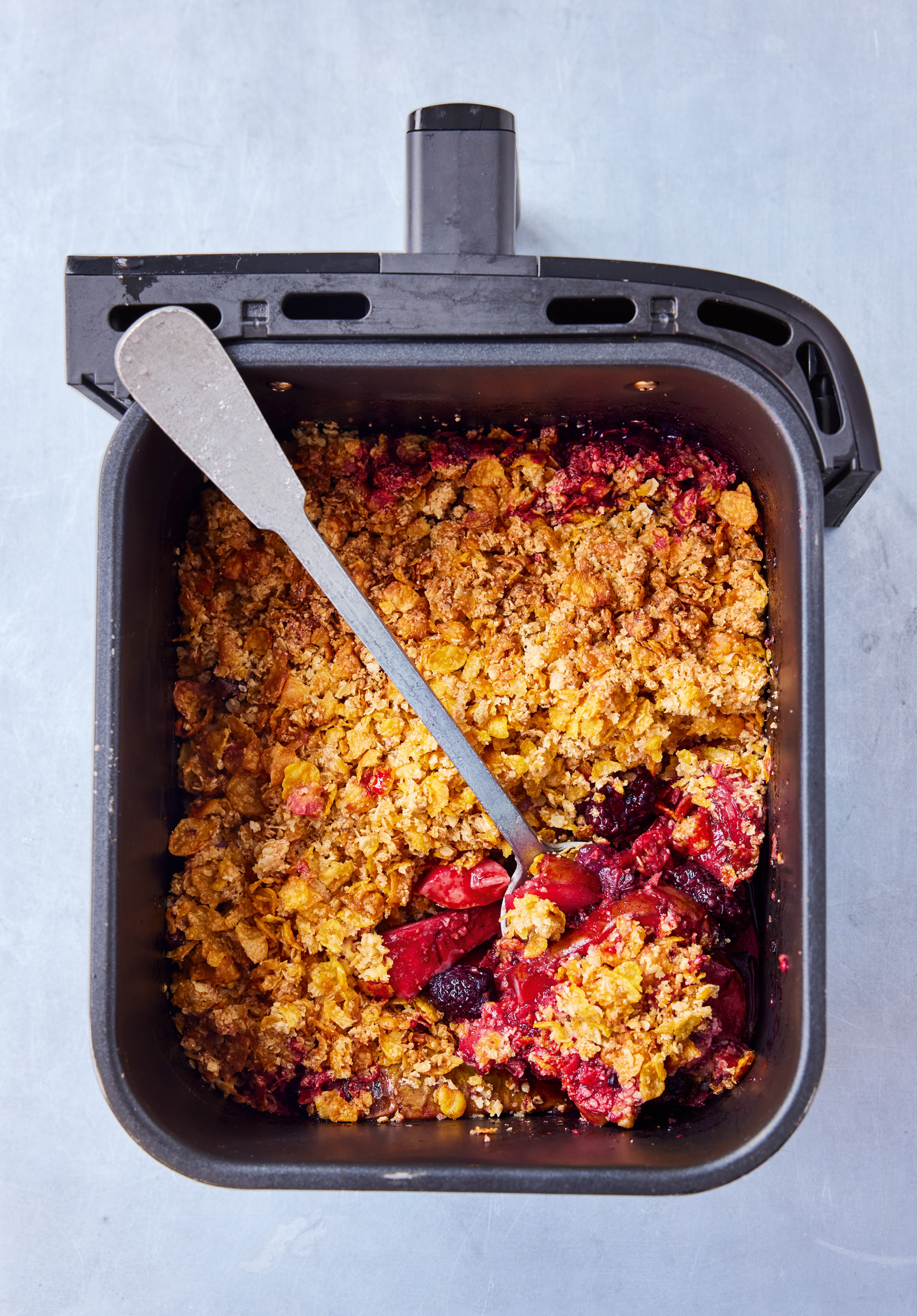 Pear and blackberry crumble