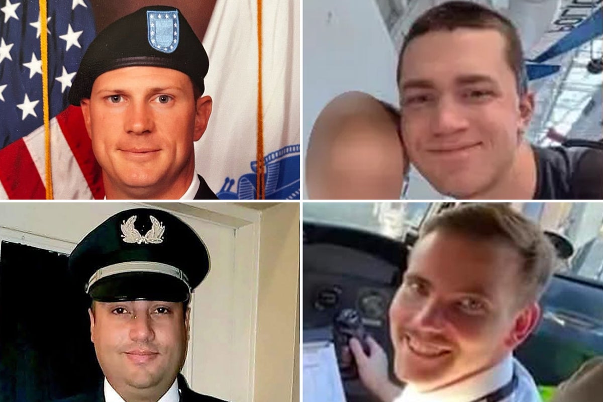 Who were the pilots flying the American Airlines flight and Black Hawk helicopter before DC crash? Who were the pilots flying the American Airlines flight and Black Hawk helicopter before DC crash?