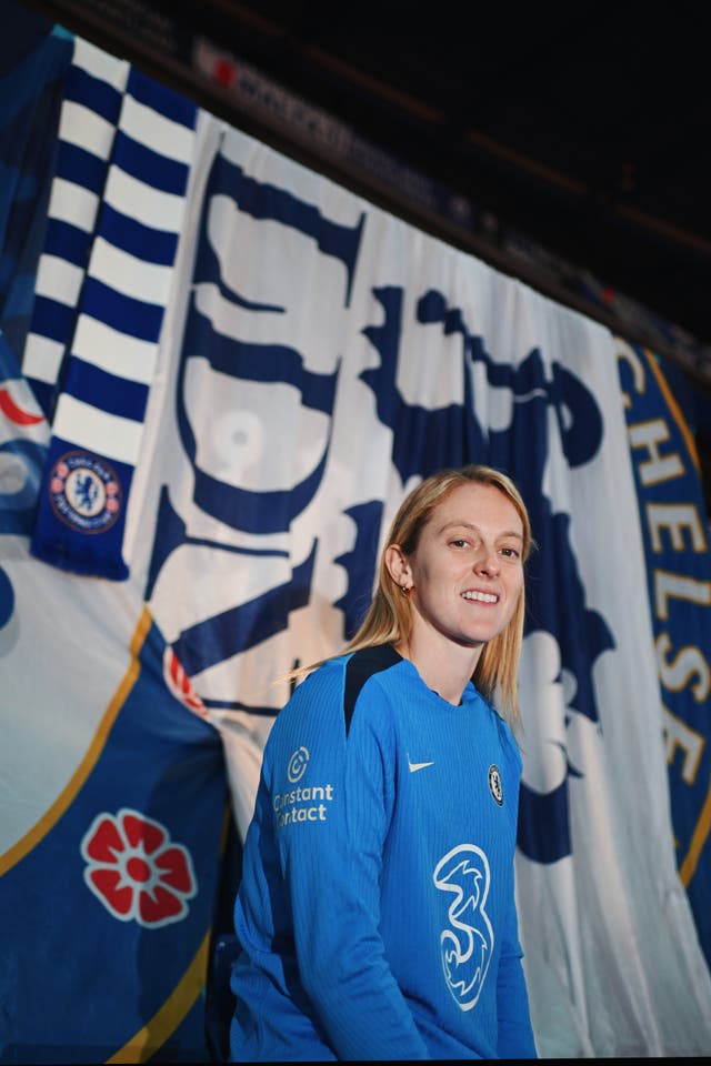 <p>Keira Walsh has signed a four-and-a-half year contract with Chelsea</p>