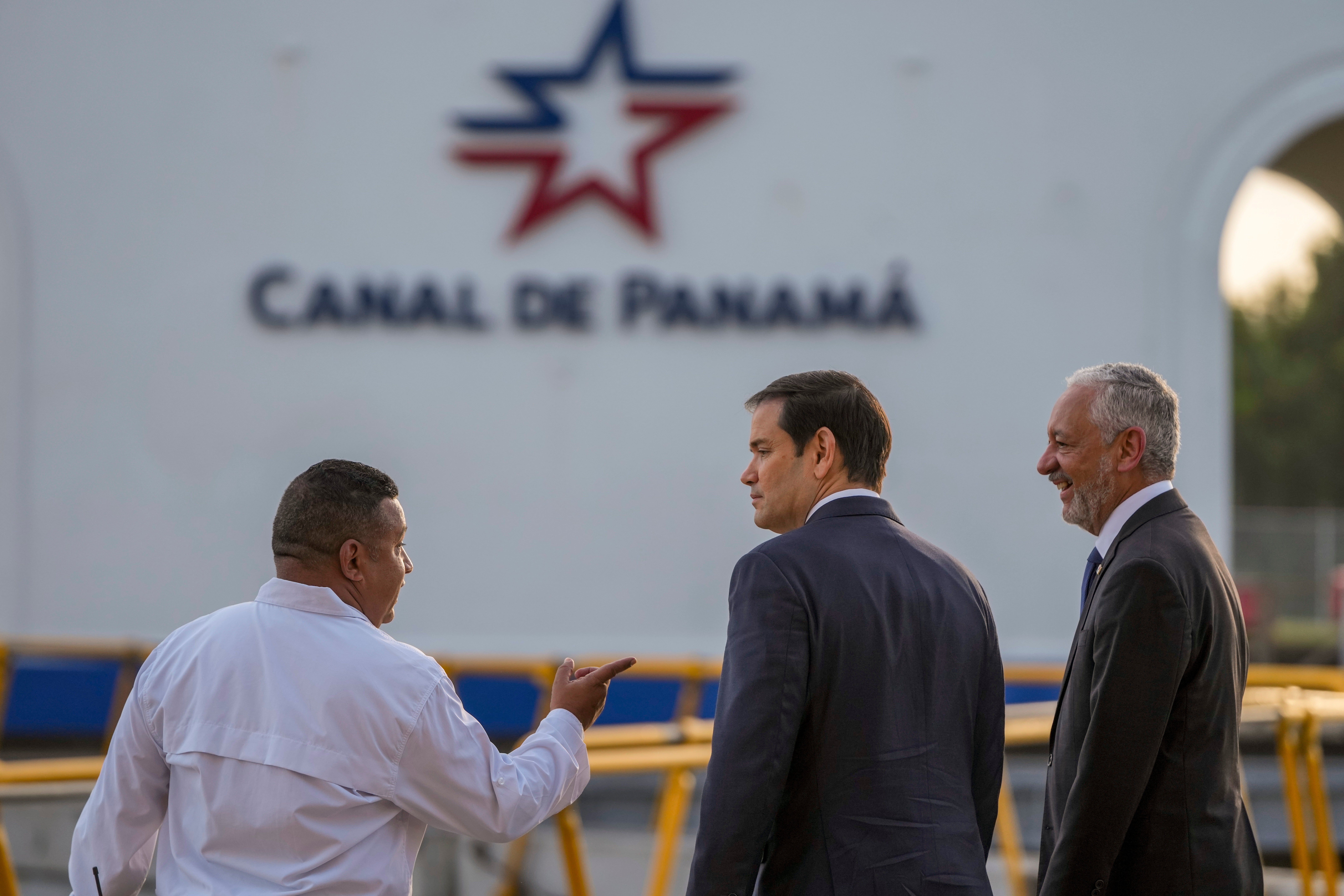 Rubio visits the Panama Canal last Sunday