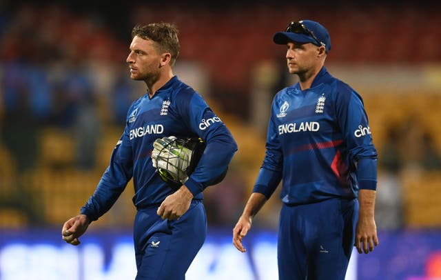 <p>Jos Buttler (left) has been backed by Joe Root</p>