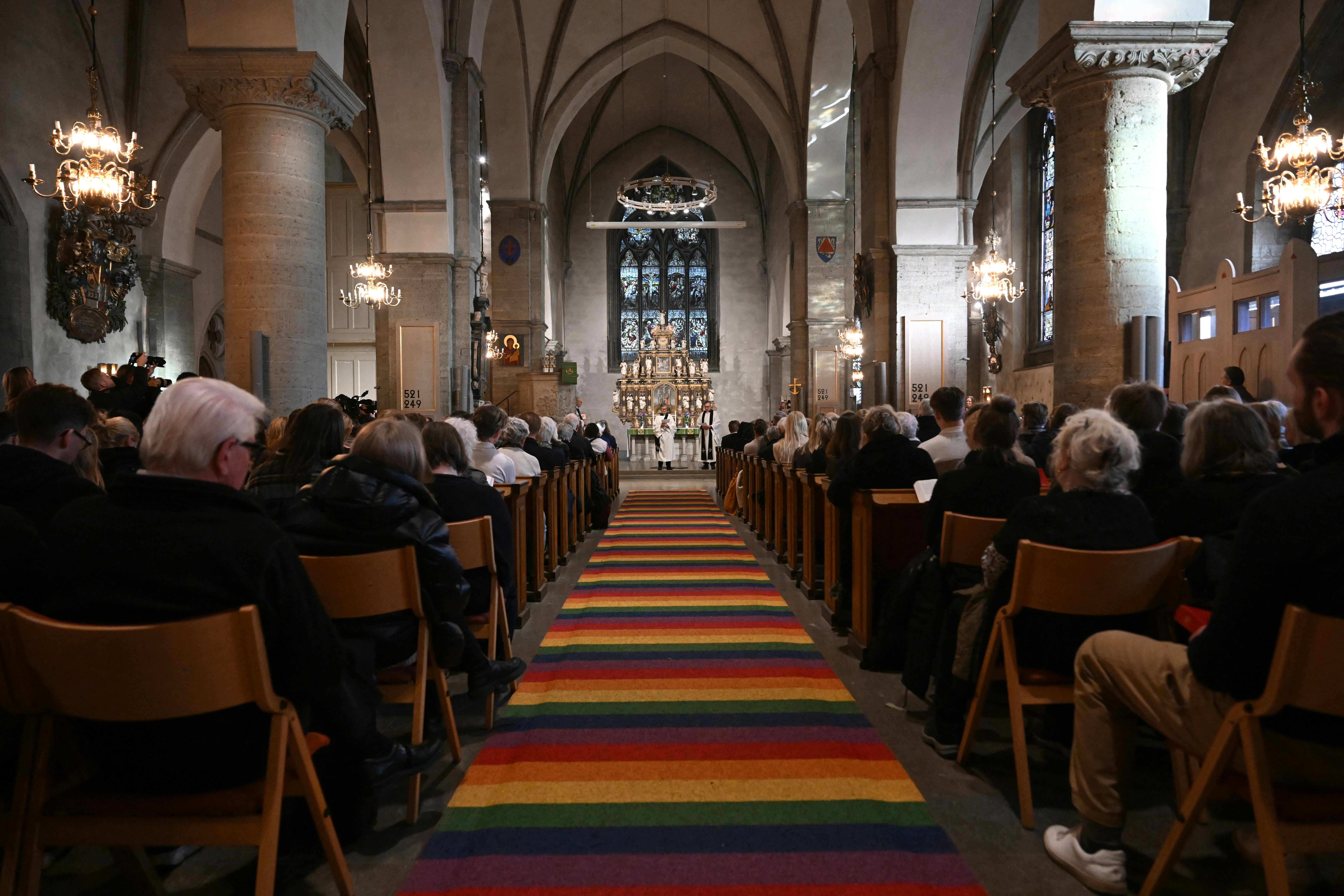 A memorial service was held for the dead in Saint Nicholas church, Orebro