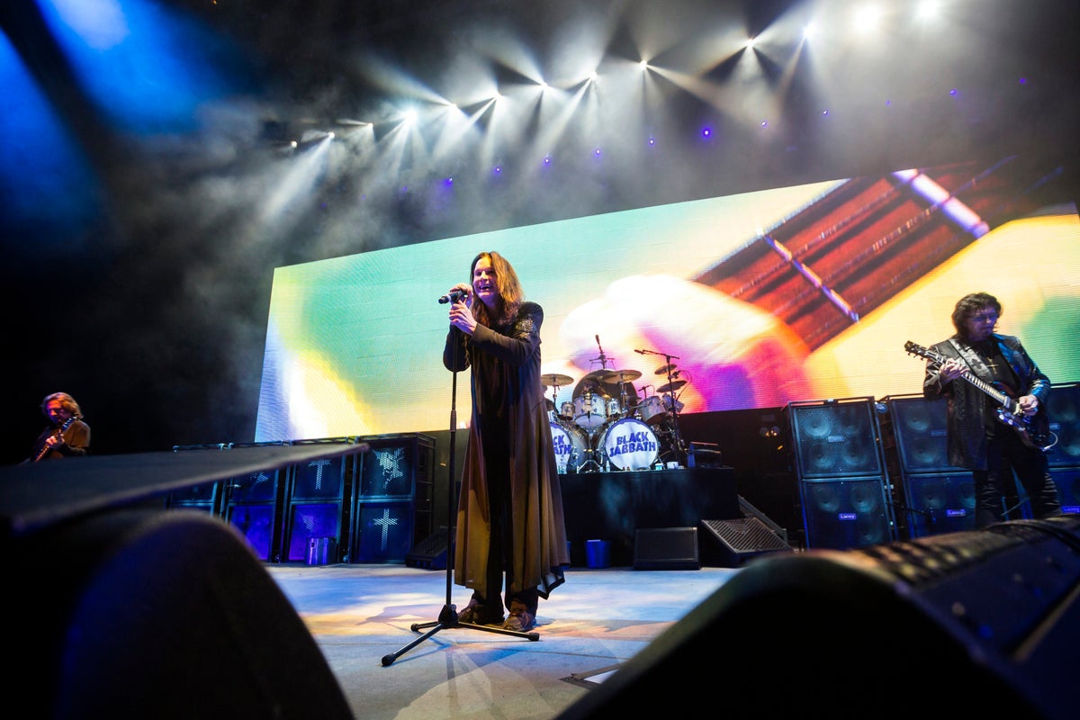 https://static.the-independent.com/2025/02/05/17/Britain_Black_Sabbath_Reunion_28262.jpg?width=1200&height=800&crop=1200:800