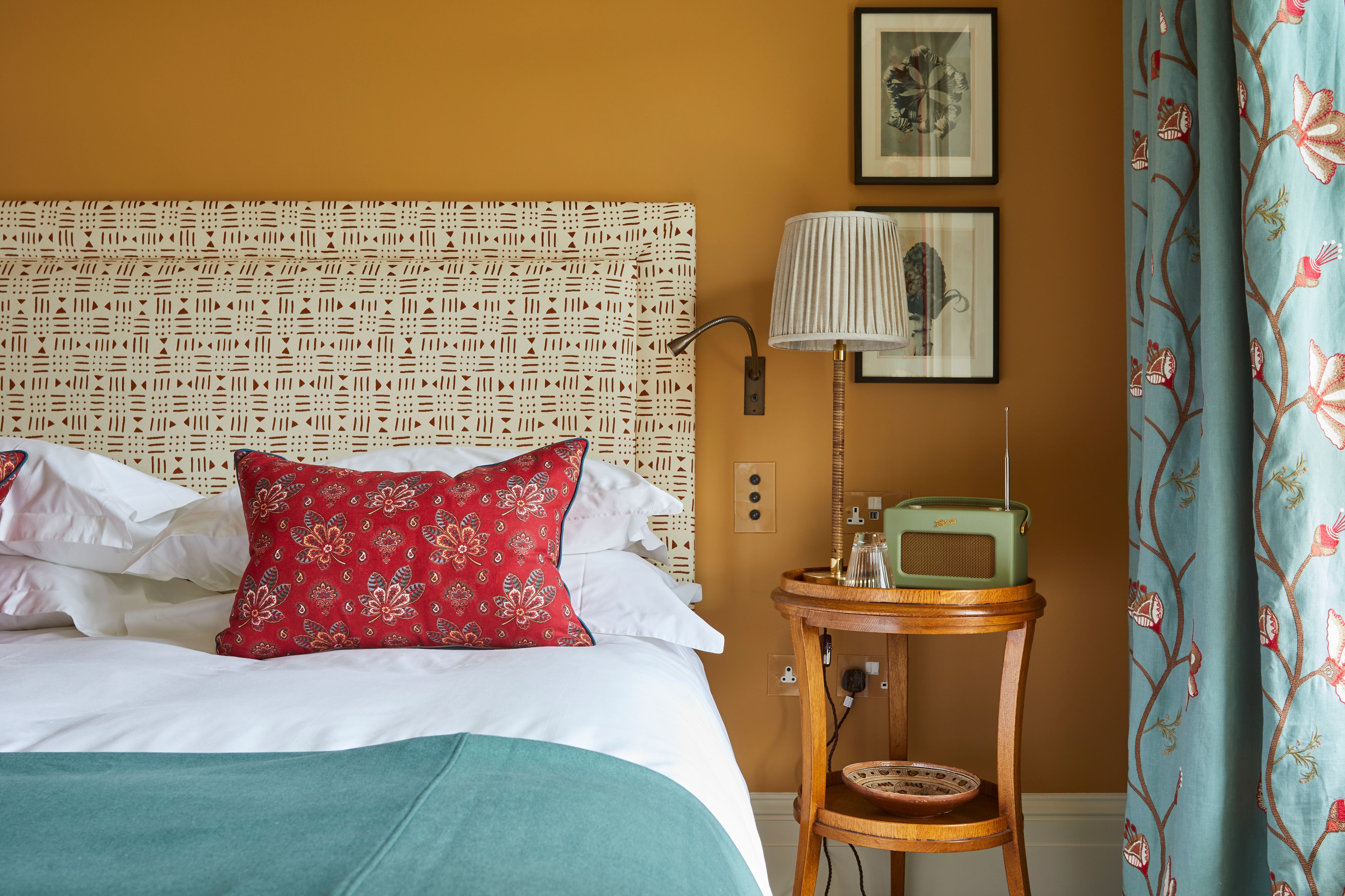 Expect muted tones, large beds and spectacular views