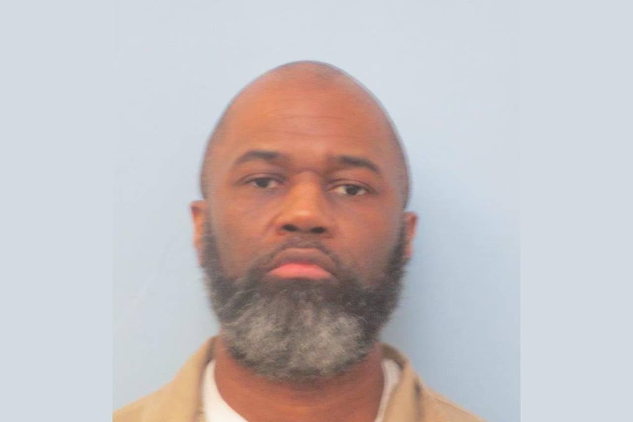 Demetrius Terrence Frazier was executed by state of Alabama, becoming the fourth person to die by nitrogen hypoxia.