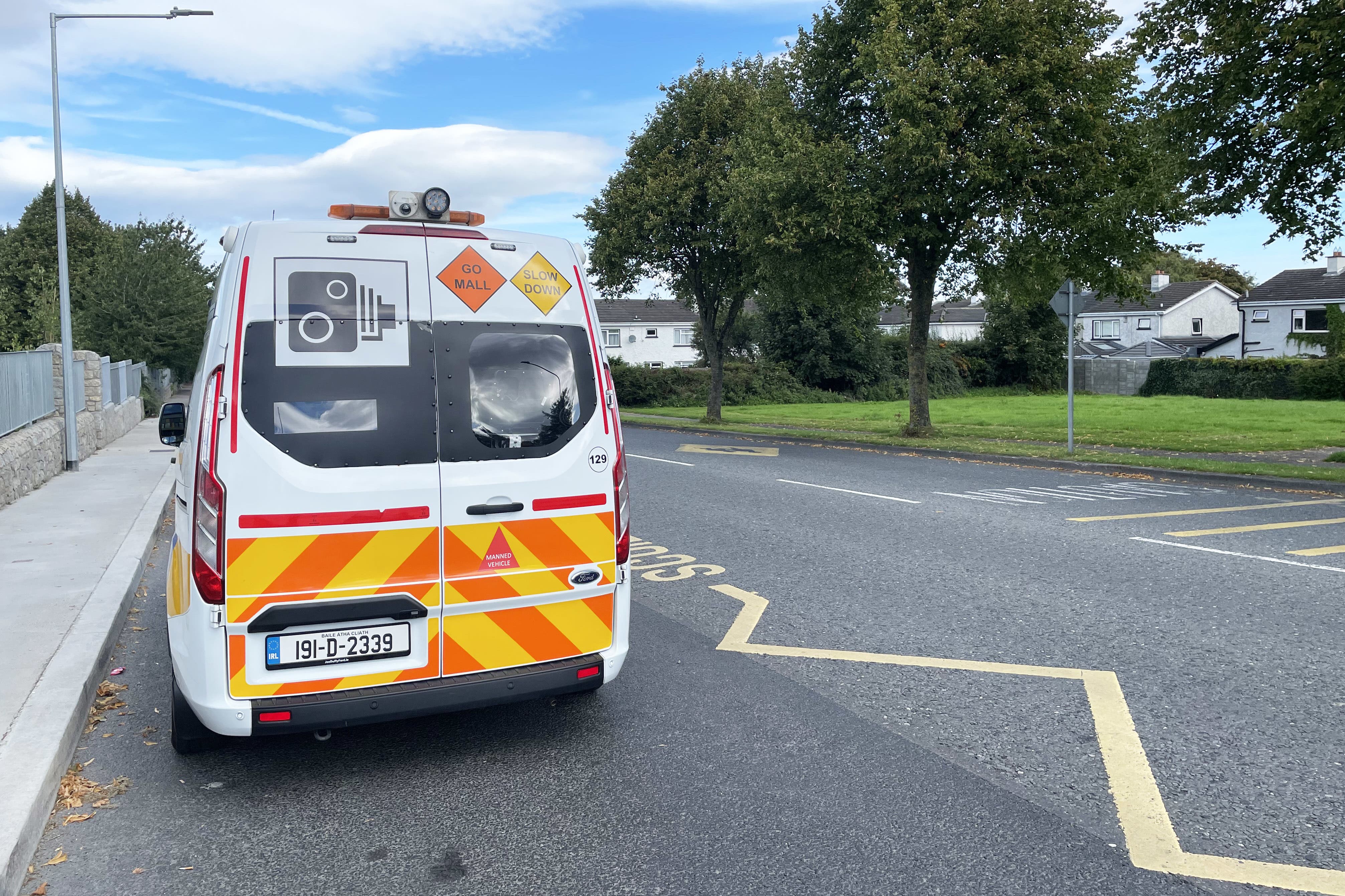 Speed limits are being reduced on hundreds of roads in the Republic of Ireland as part of a Government plan to tackle the number of road deaths.