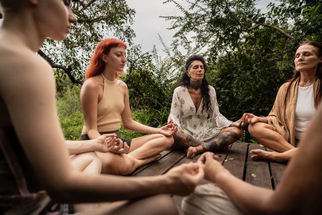 <p>Psychic retreats are having a moment in 2025 </p>