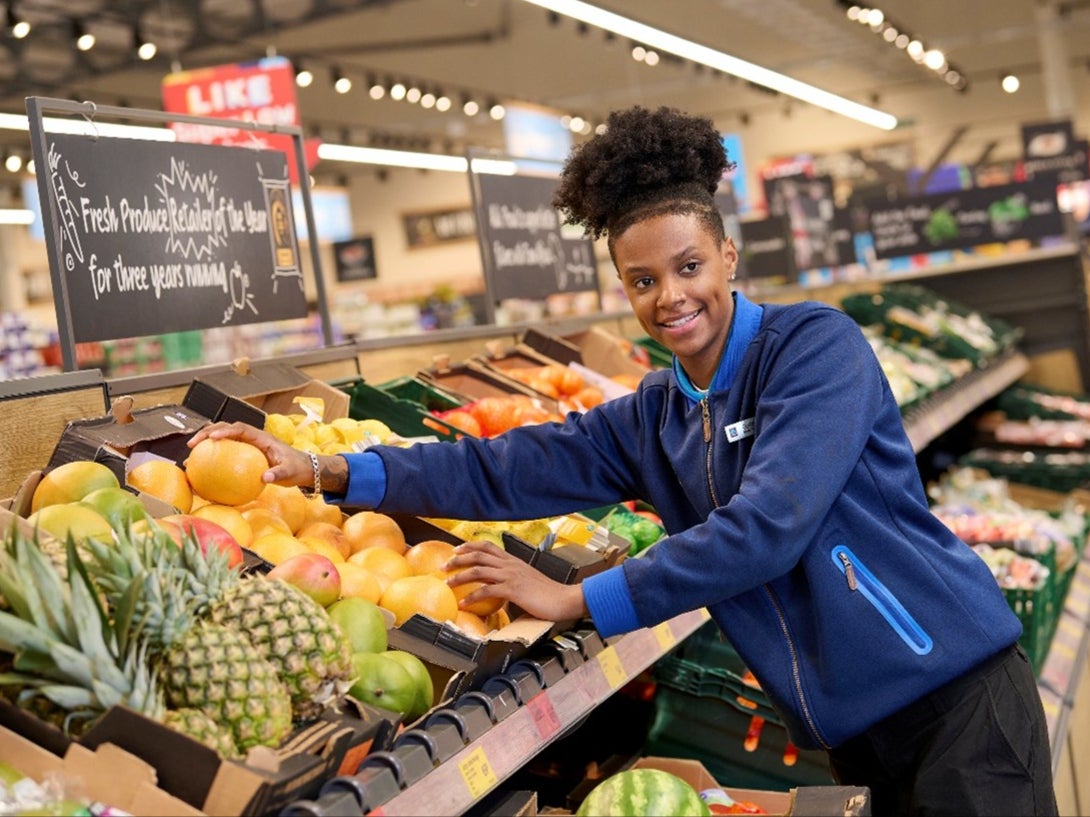 Aldi has announced a pay rise for staff