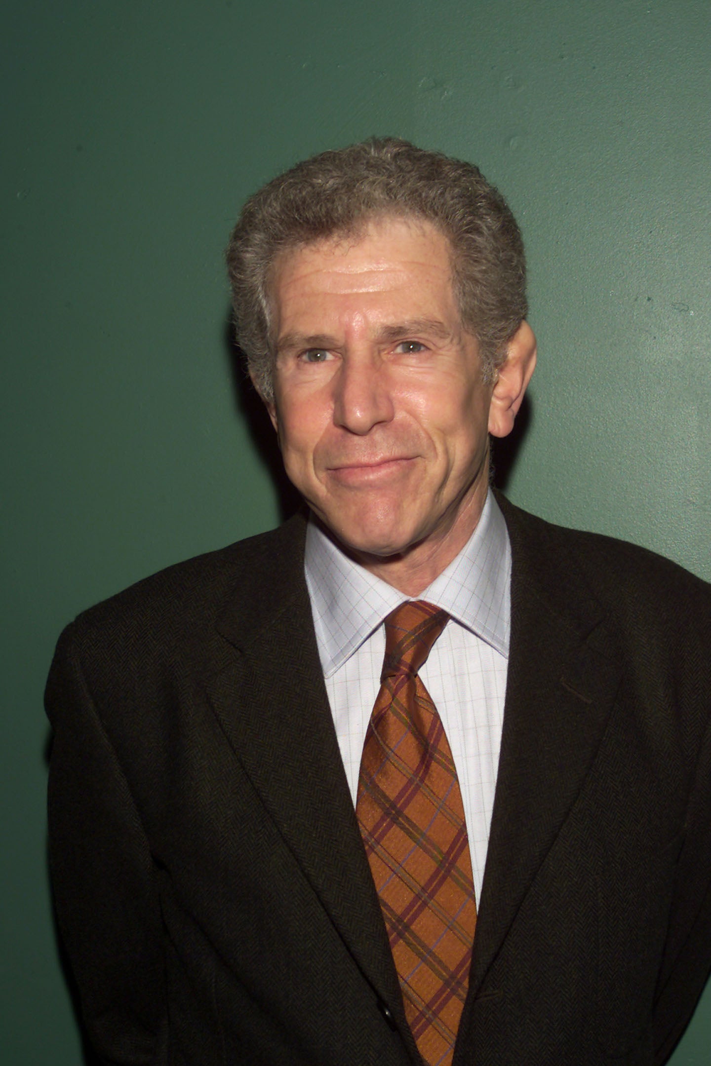 Tony Roberts in New York in 2001