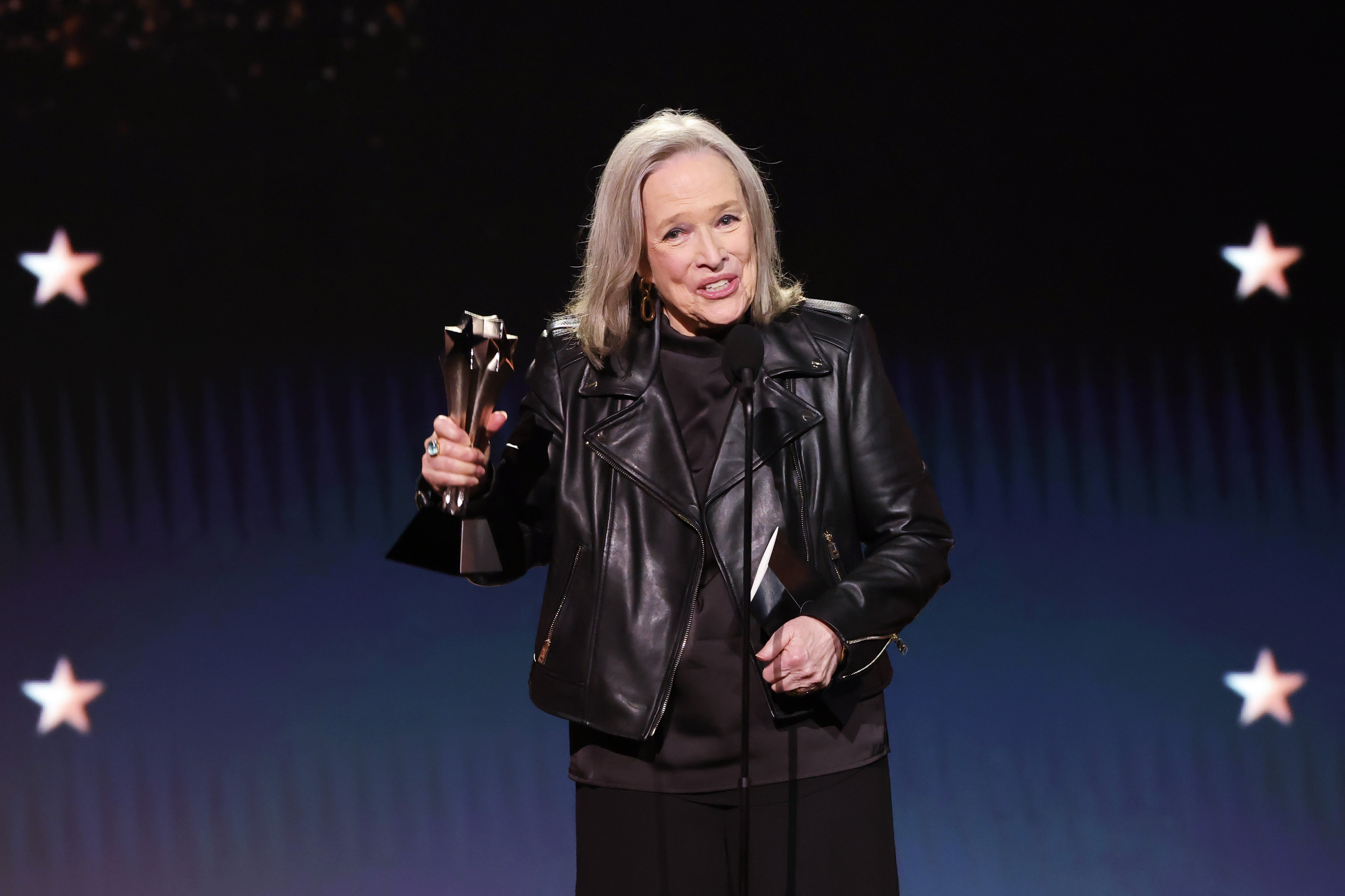 Kathy Bates accepts the Best Actress in a Drama Series award for ‘Matlock’