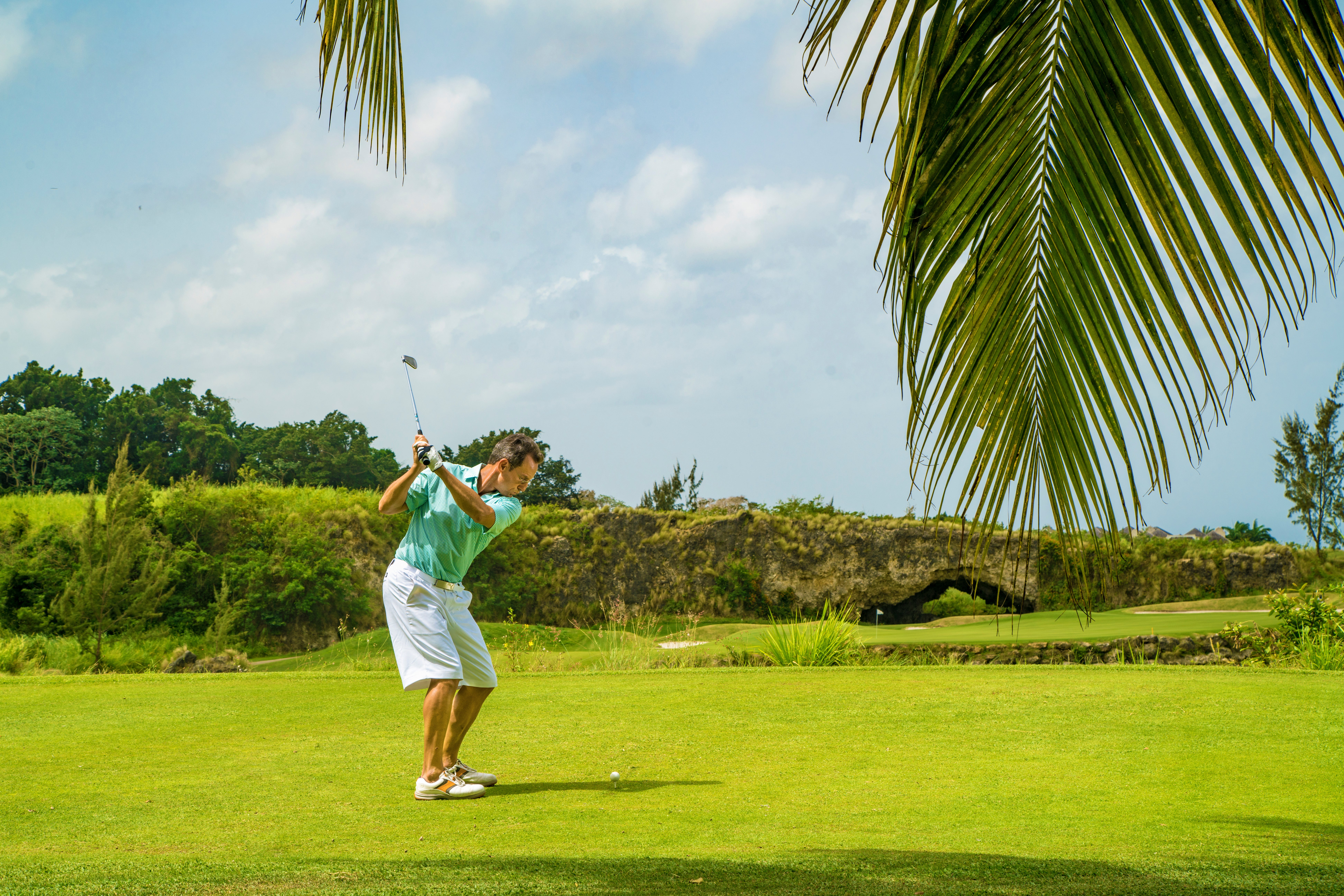 Enjoy a round with a view at Barbados’ beautiful Apes Holls golf course