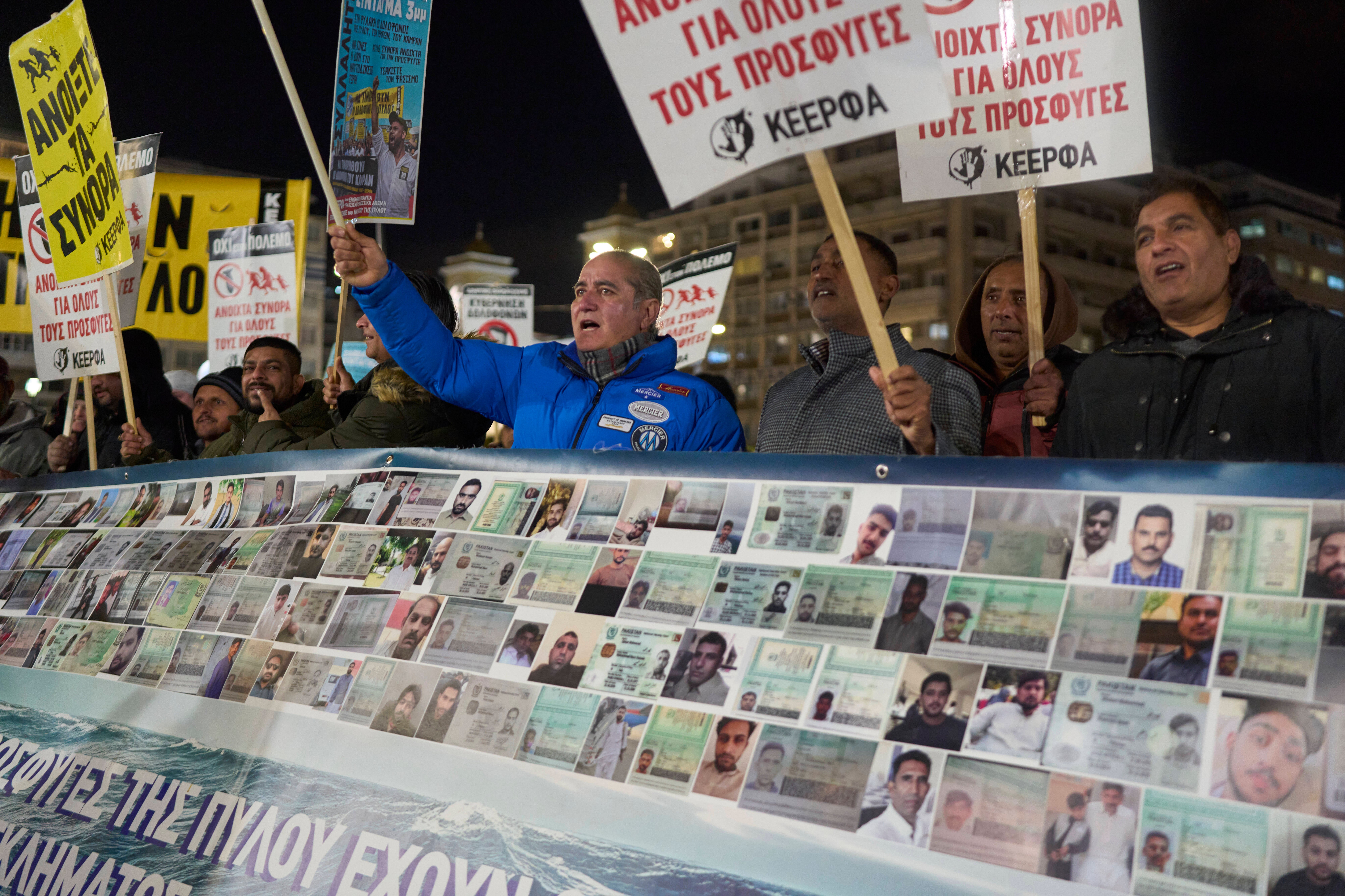 Migration Greece Shipwreck