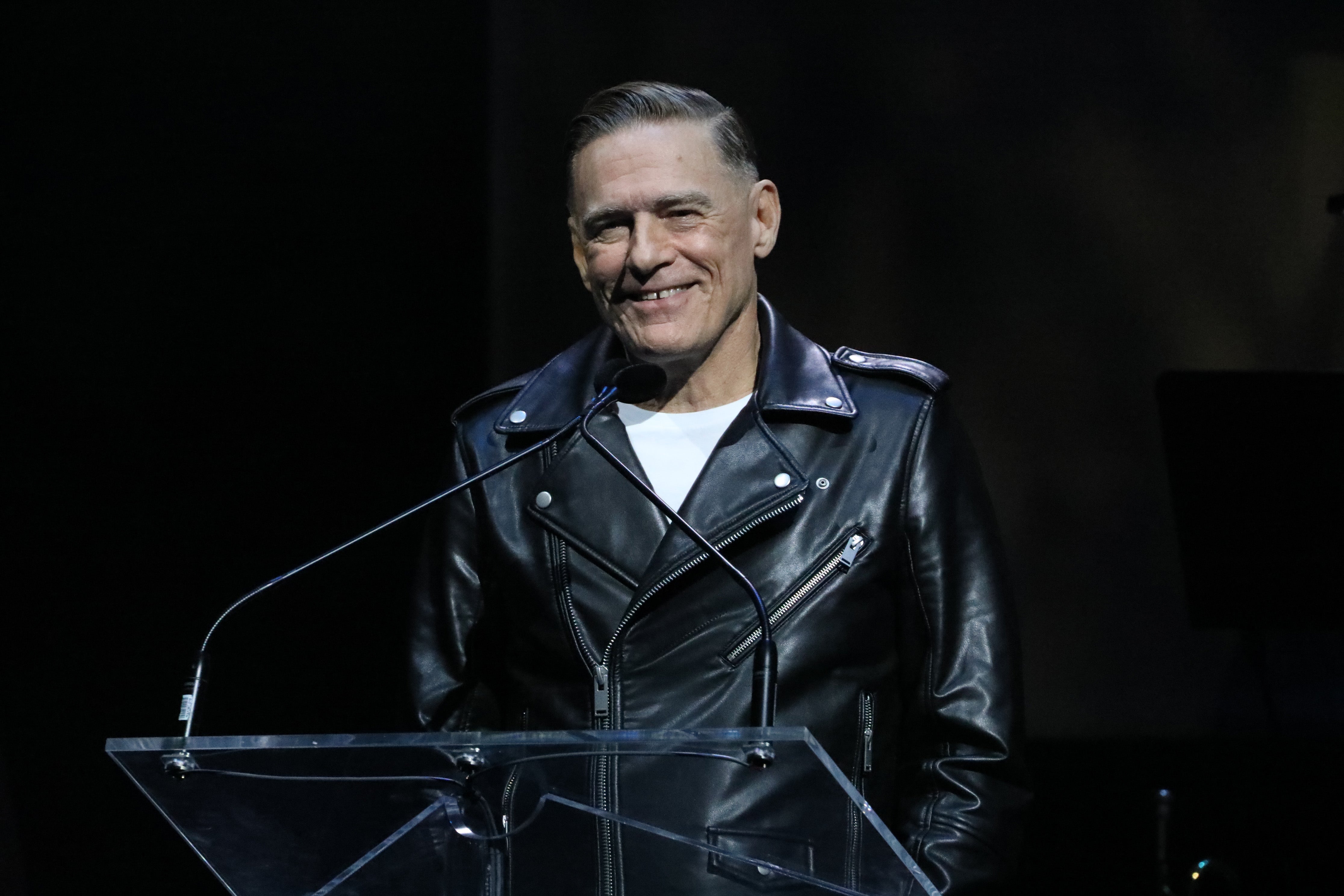 Bryan Adams