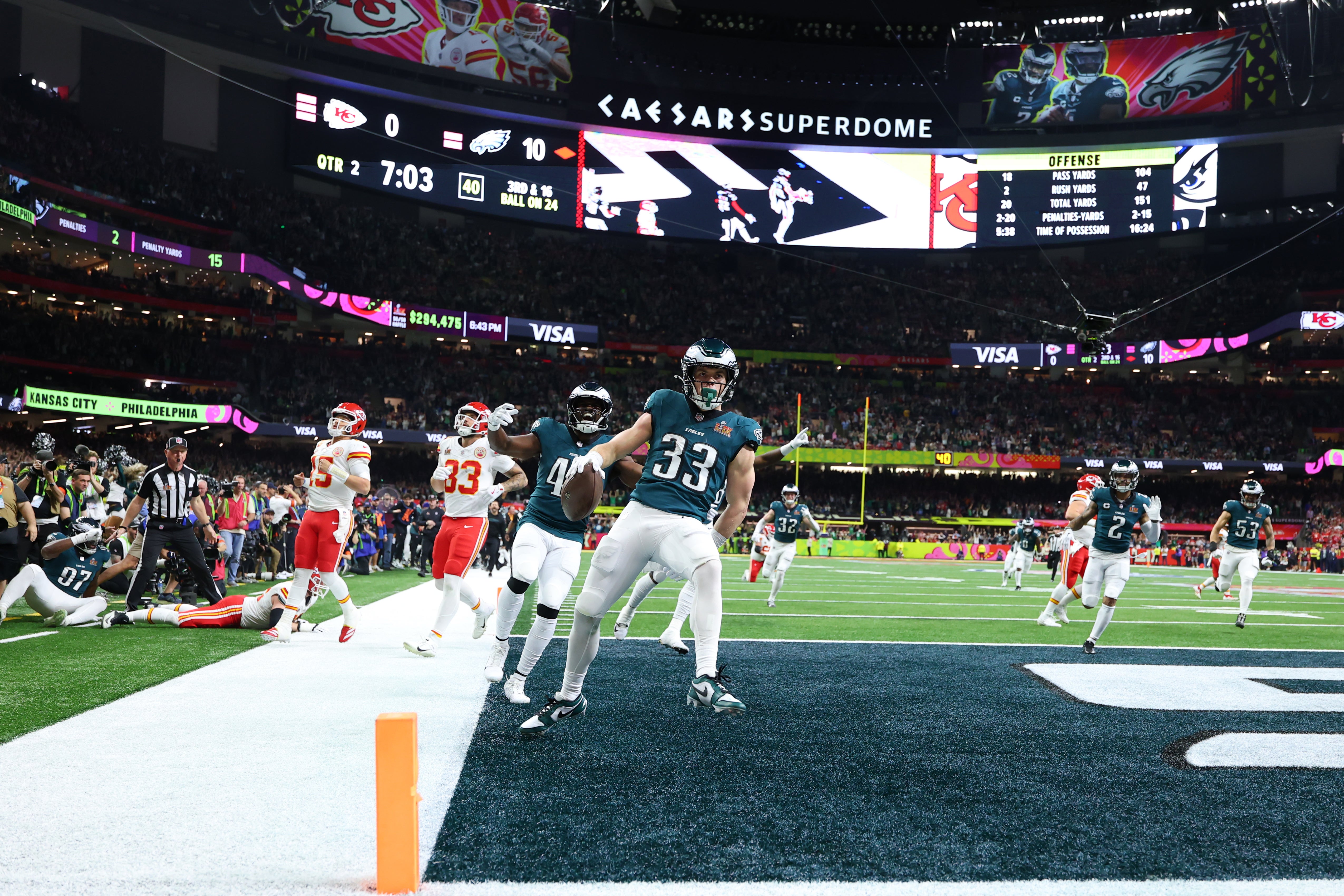 Rumors are swirling of a man being caught cheating his wife on the jumbotron at the Caesers Superdome during the Super Bowl on Sunday