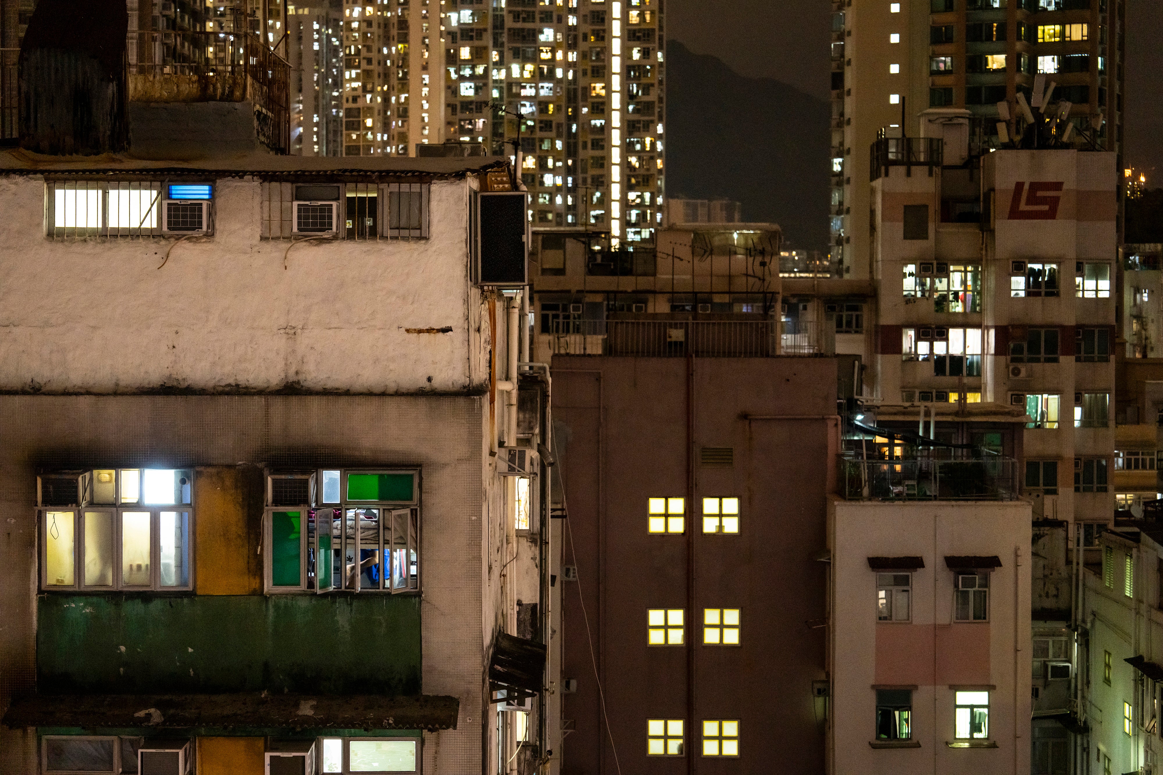 Hong Kong Housing By The Numbers
