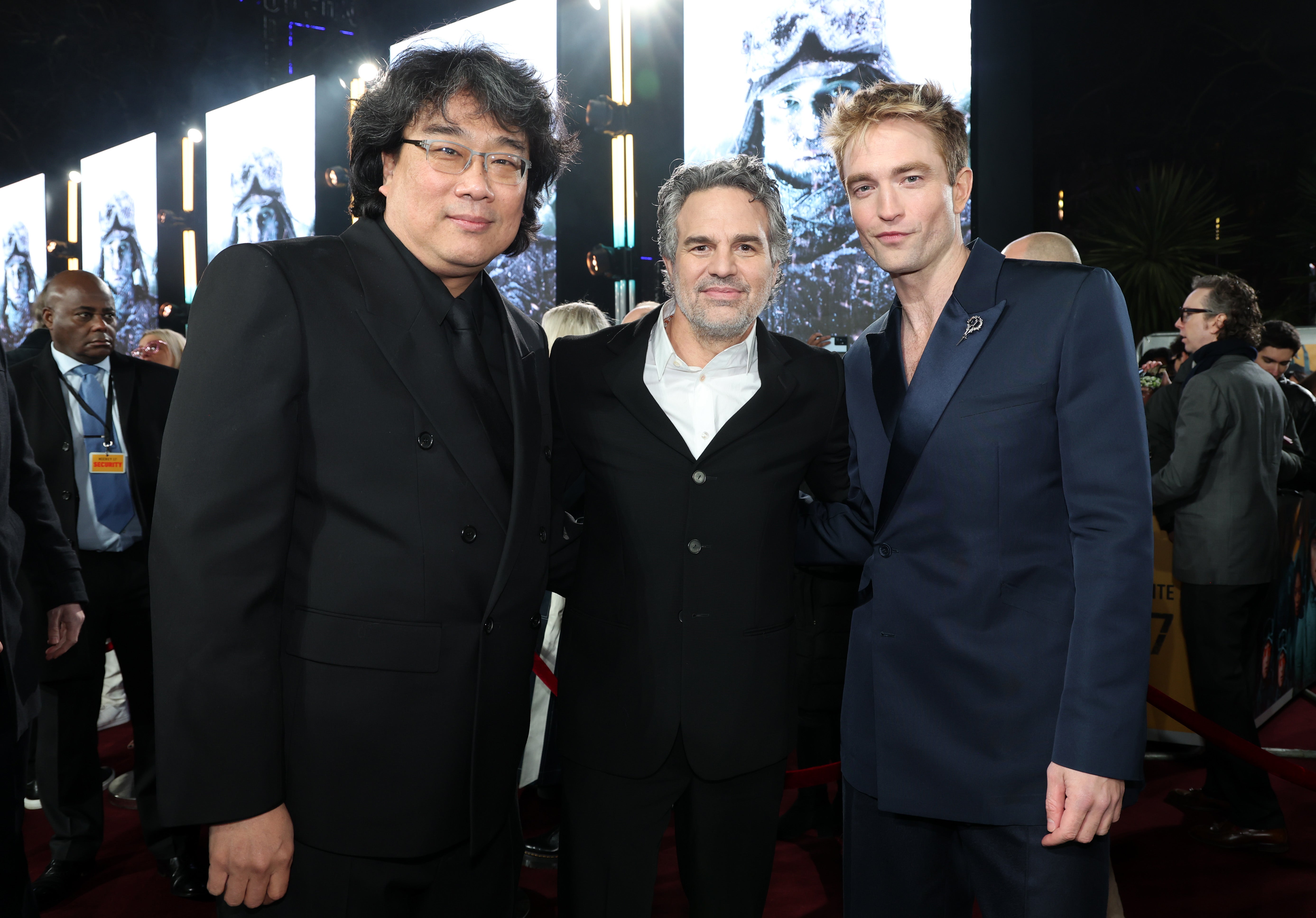 Director Bong Joon-ho, Mark Ruffalo and Robert Pattinson attend the "Mickey 17" World Premiere