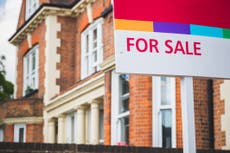 Warning for sellers as one in five homes sits on market for six months