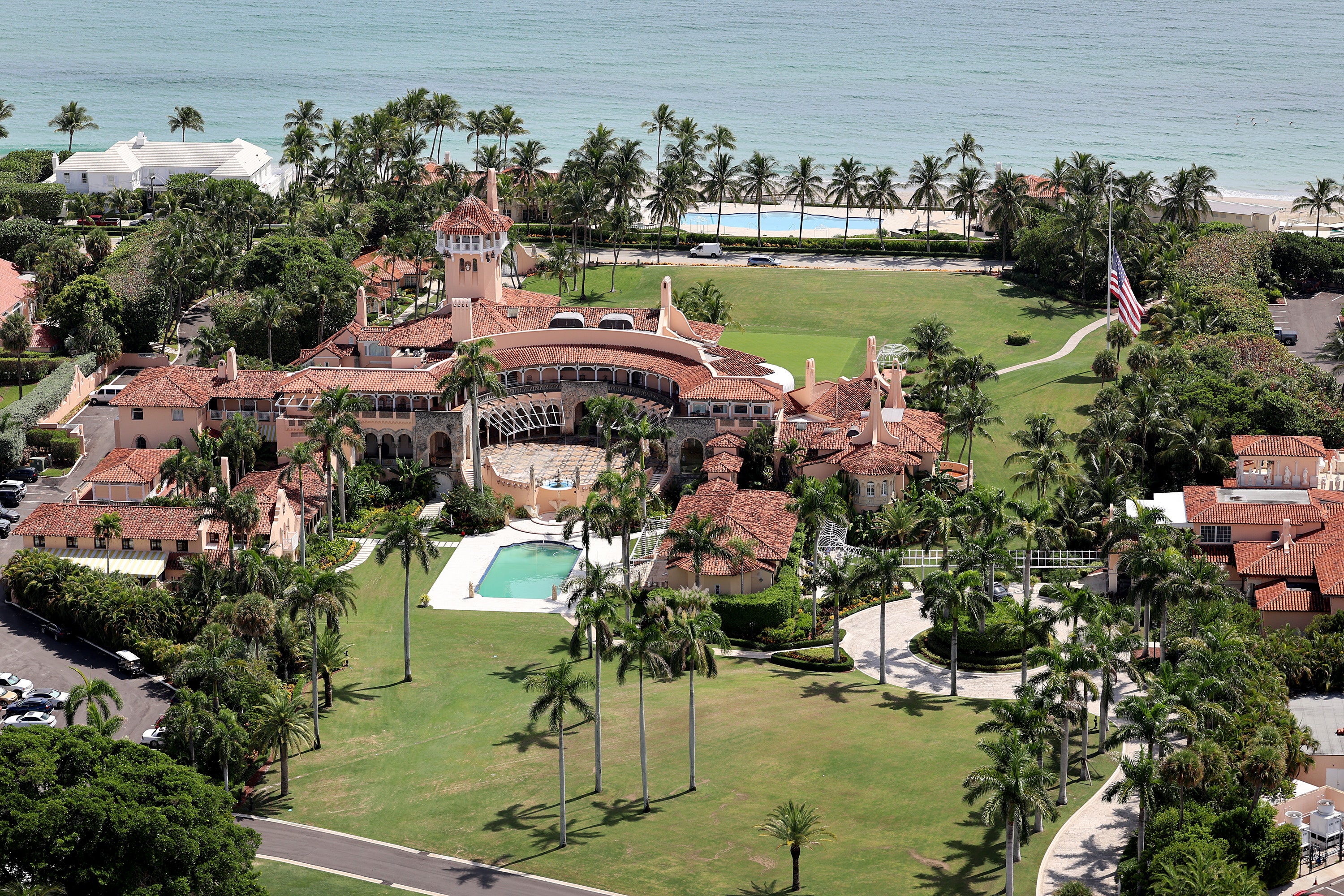 Trump and his guests reportedly partied at Mar-a-Lago following the bombings in Yemen March 15