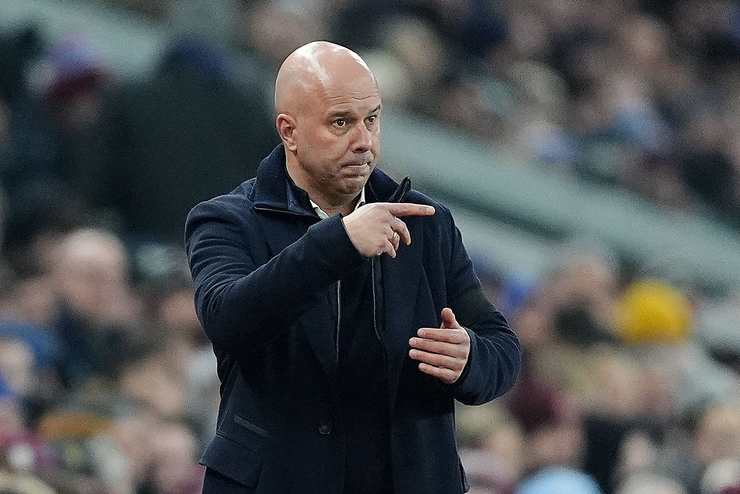 Arne Slot worked closely with Robin van Persie at Feyenoord