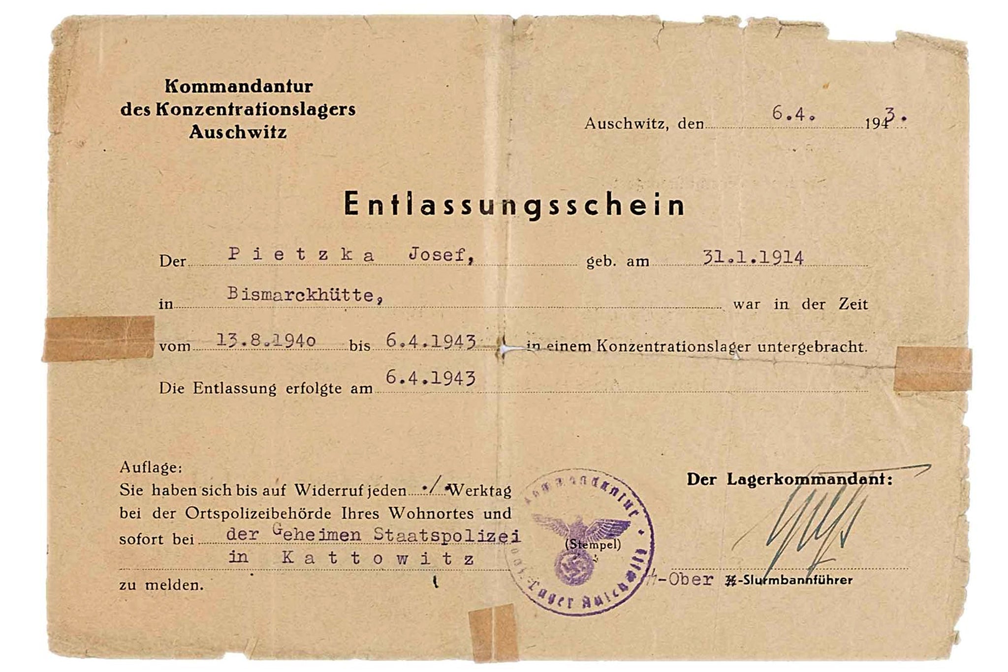 Discharge paper showing Jozef Pieczka’s length of incarceration in Auschwitz