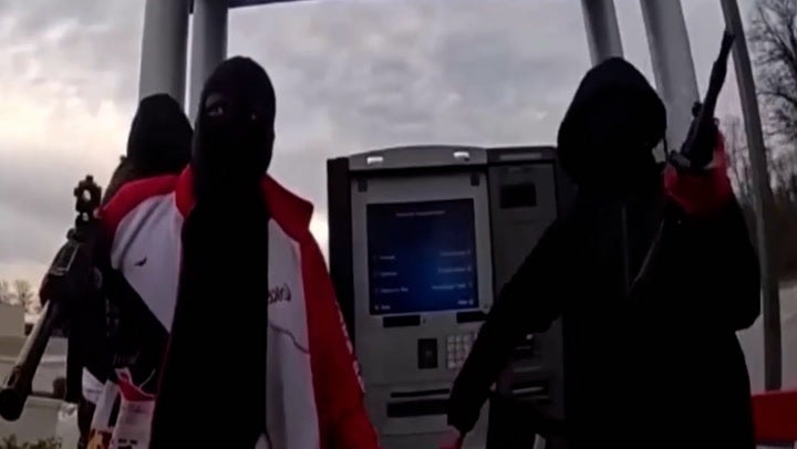 Armed suspects rob ATM as it’s replenished with money