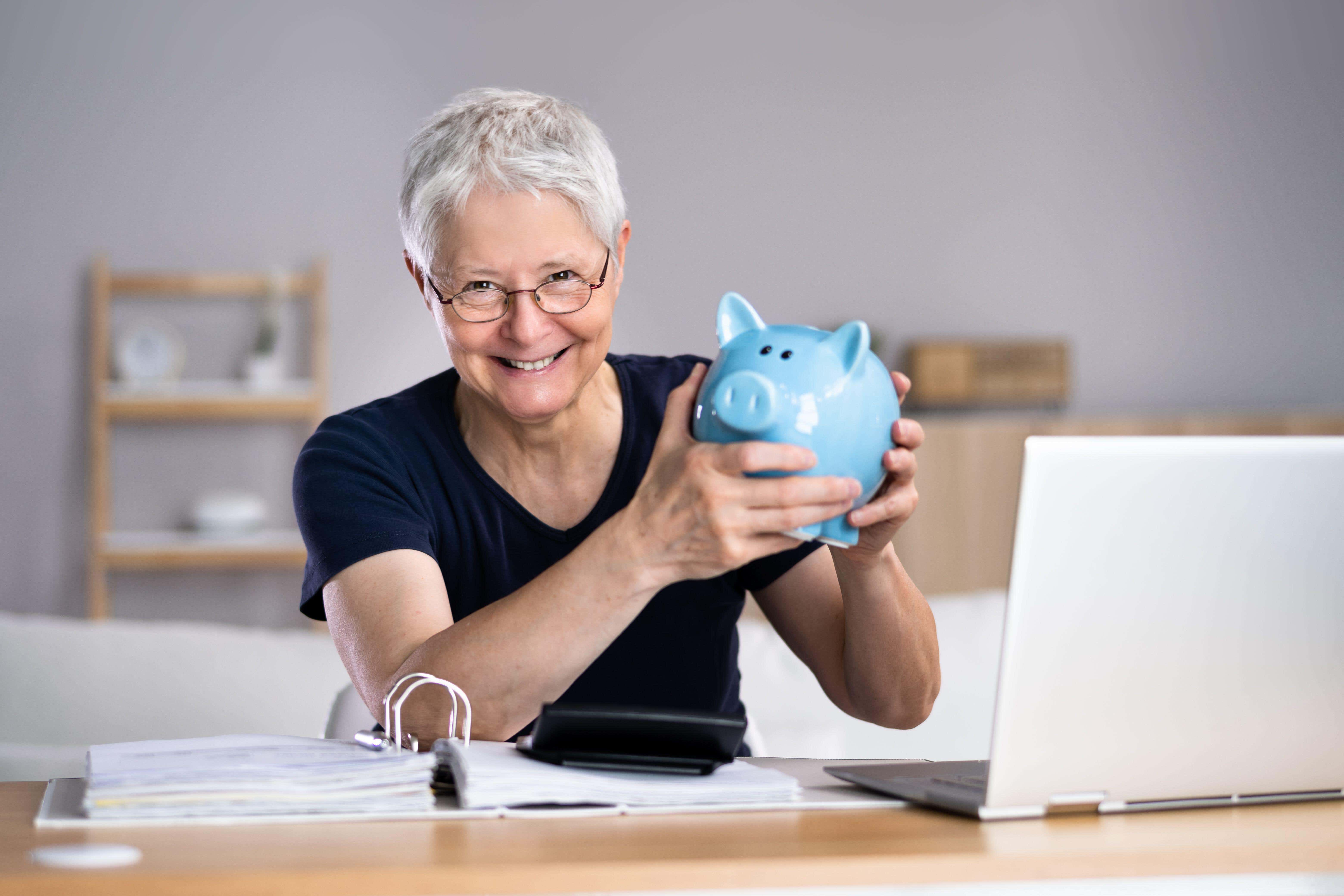 Women in midlife have seen particularly strong investment returns compared with men in the same age, according to new data from Revolut UK (Alamy/PA)