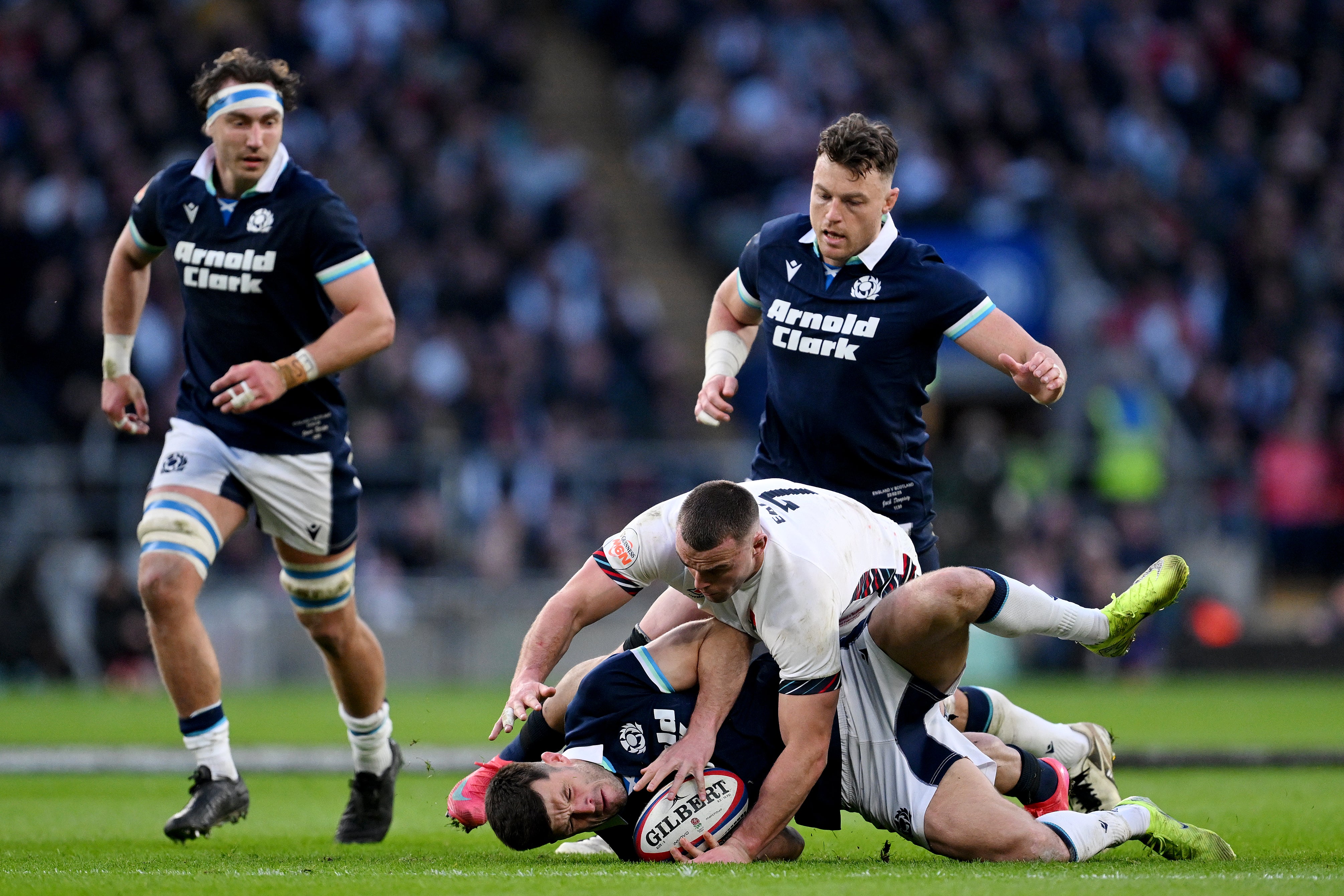 Ben Earl and the rest of the England pack enjoyed breakdown success