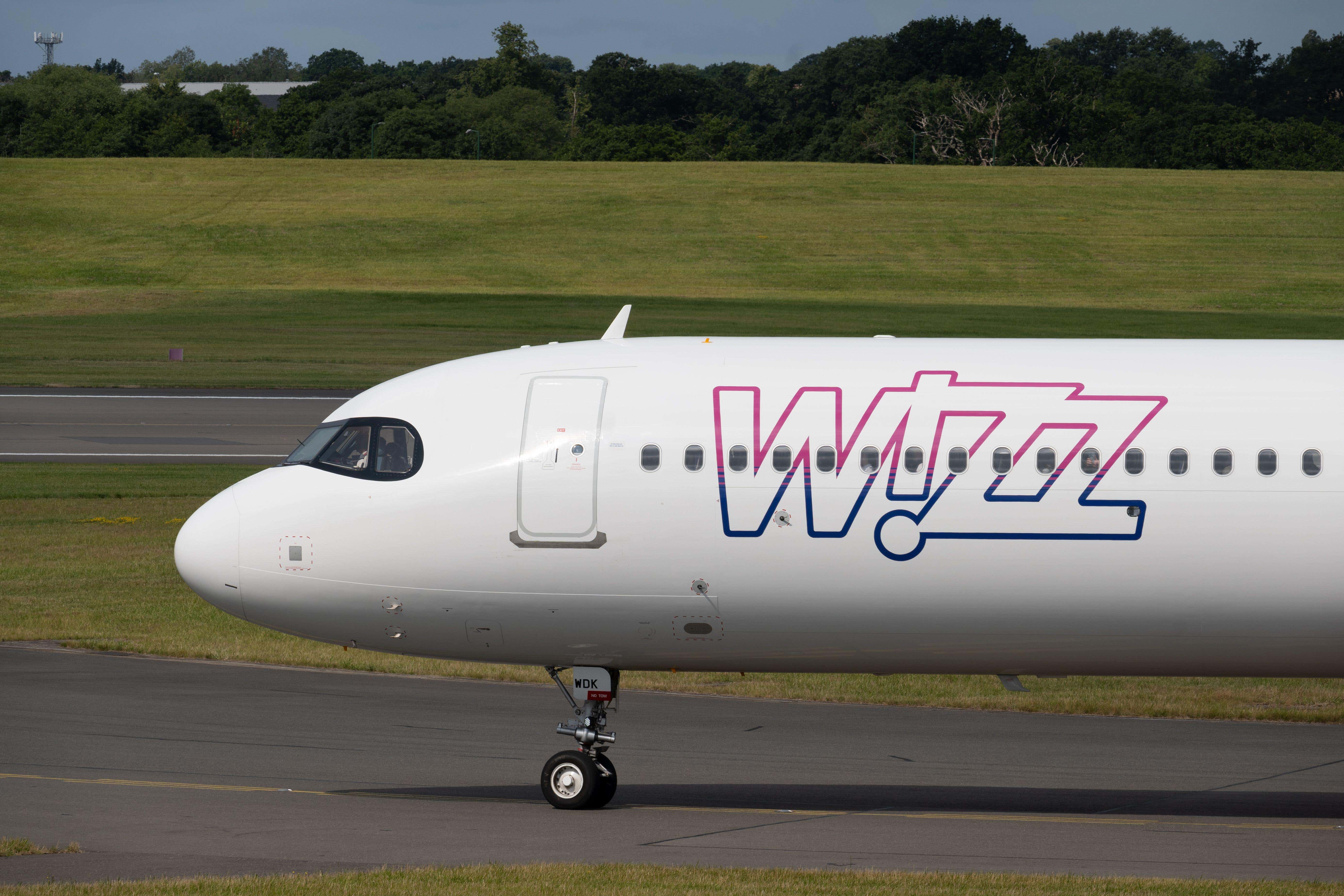 A Wizz Air plane
