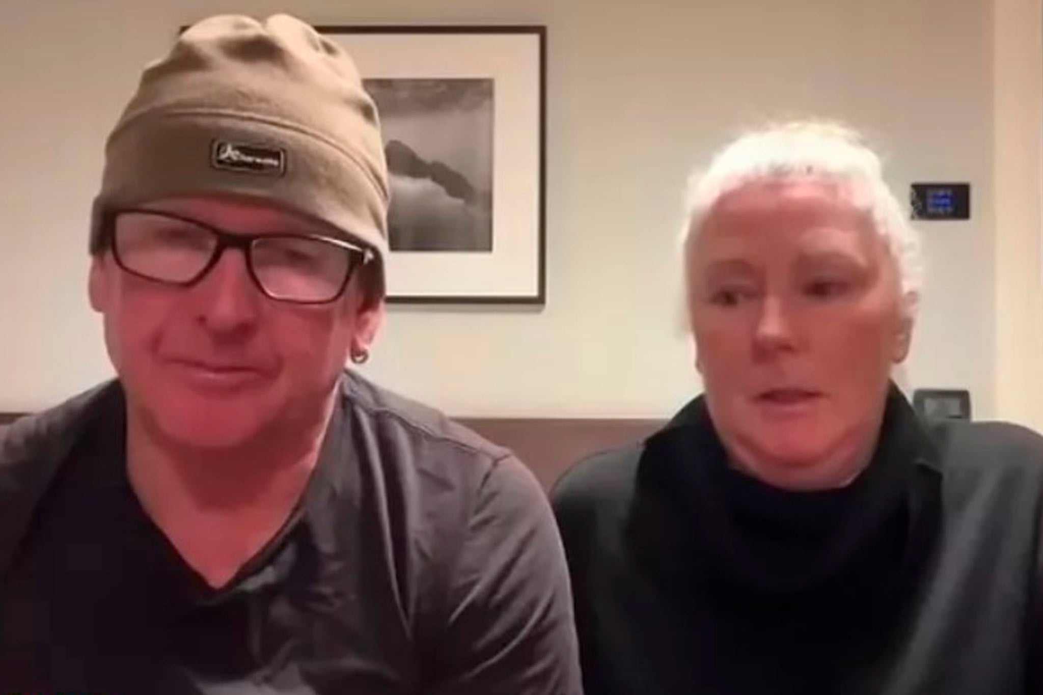 Mitchell Ring and Jennifer Colin had to sit next to a deceased fellow passenger for four hours after she had collapsed in the aisle