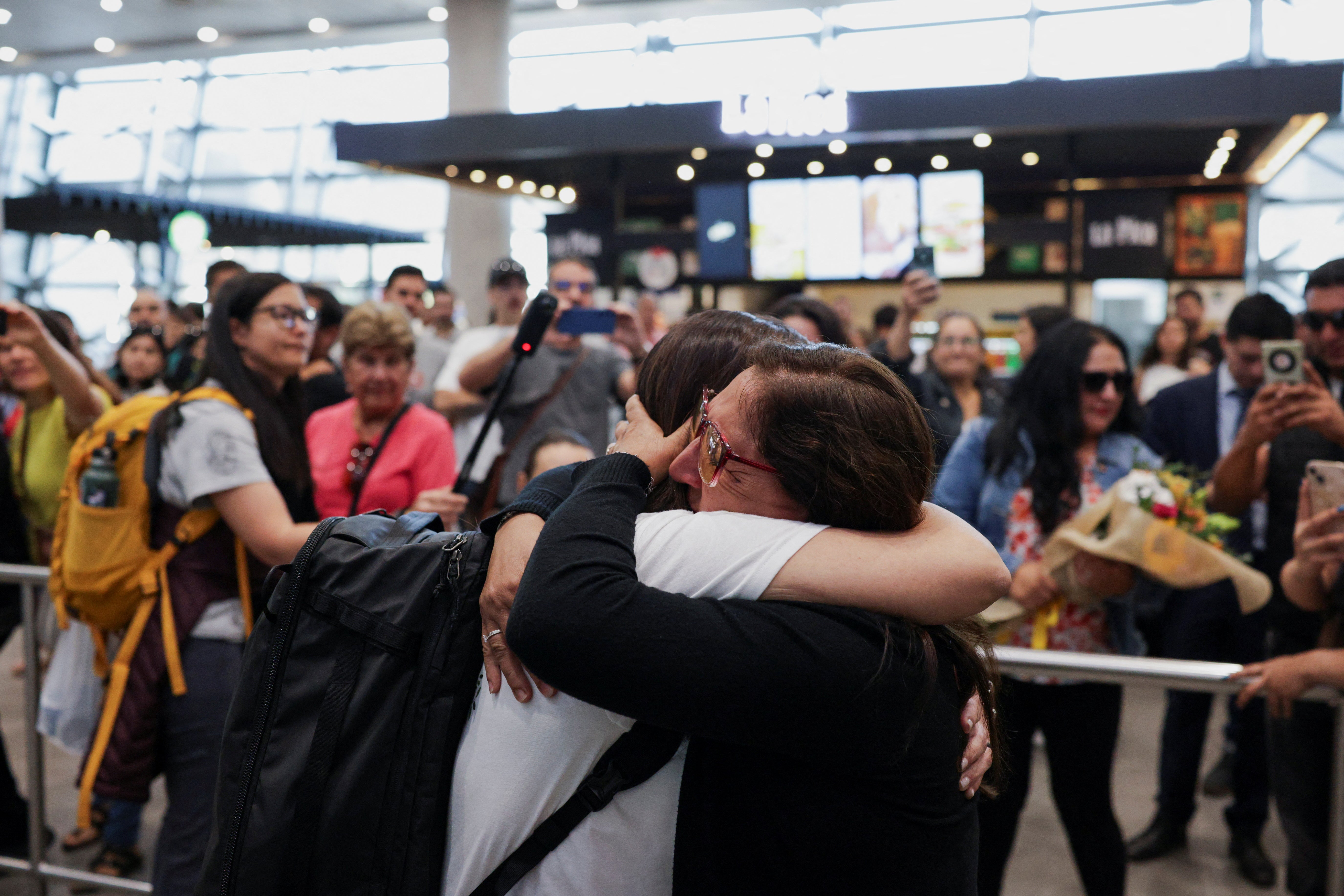 Edita Bizama and her daughter Adamary Garcia reunited in Chile in February