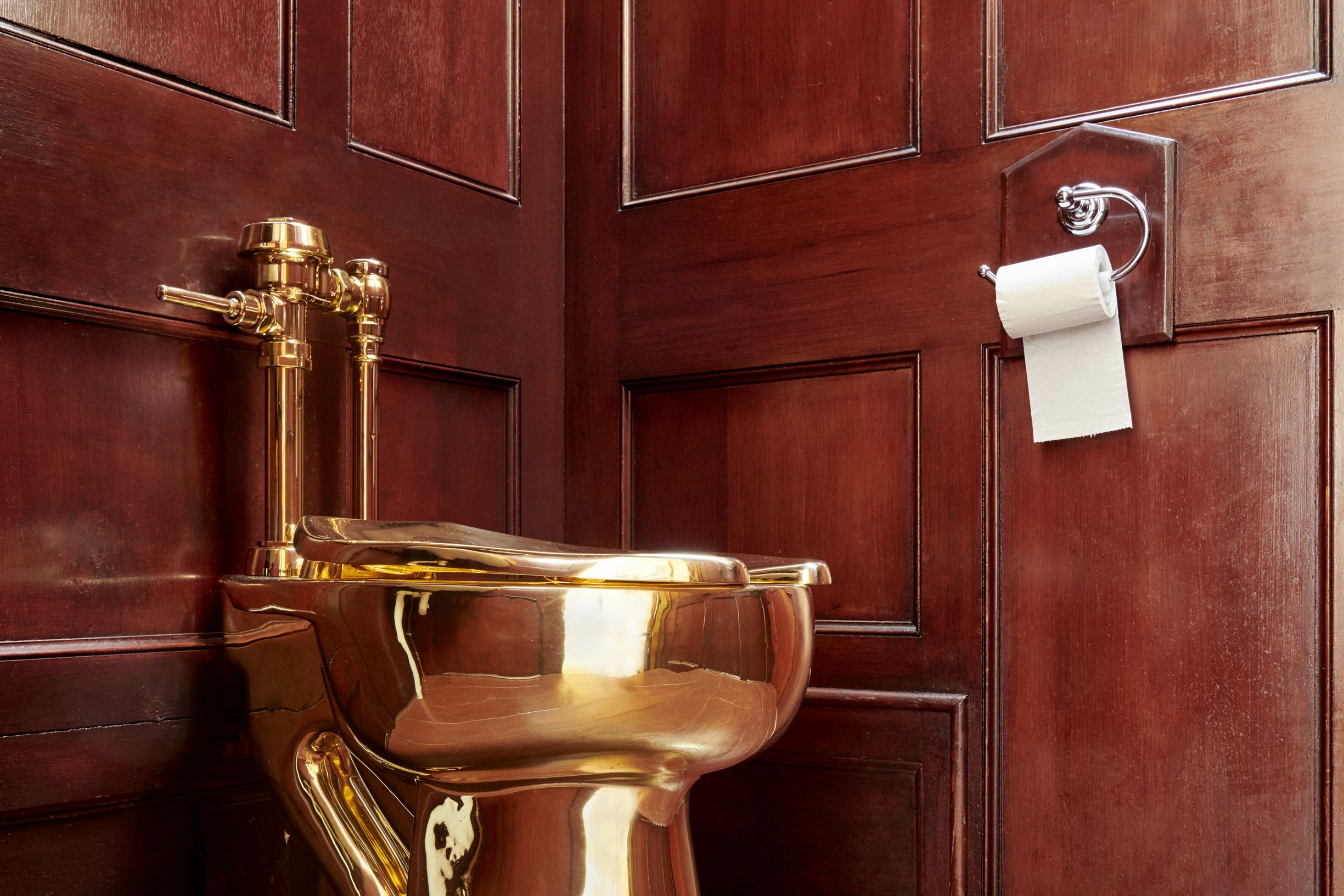 The solid gold toilet which was stolen from Blenheim Palace weighed almost 100 kilos and was insured for £4.75 million (PA)