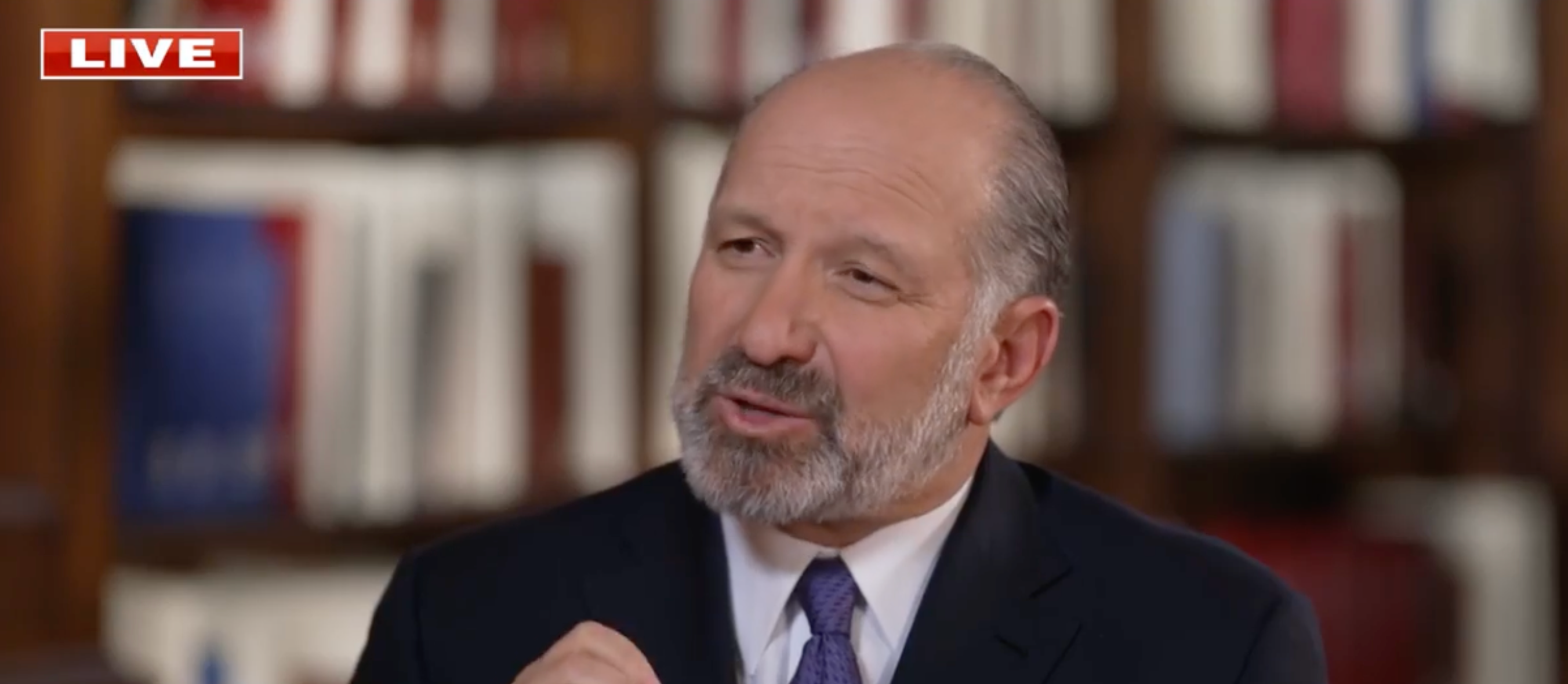 Secretary of Commerce Howard Lutnick said there were 250,000 people waiting for visas that could be replaced by President Donald Trump's "gold card" program