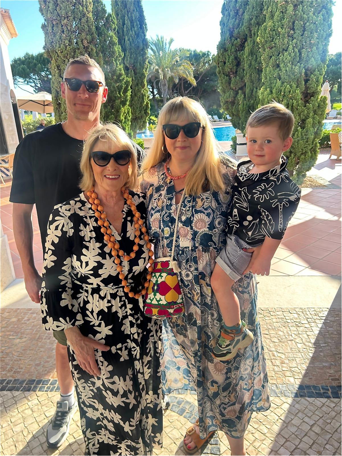 The Barrett family (excluding Frank)