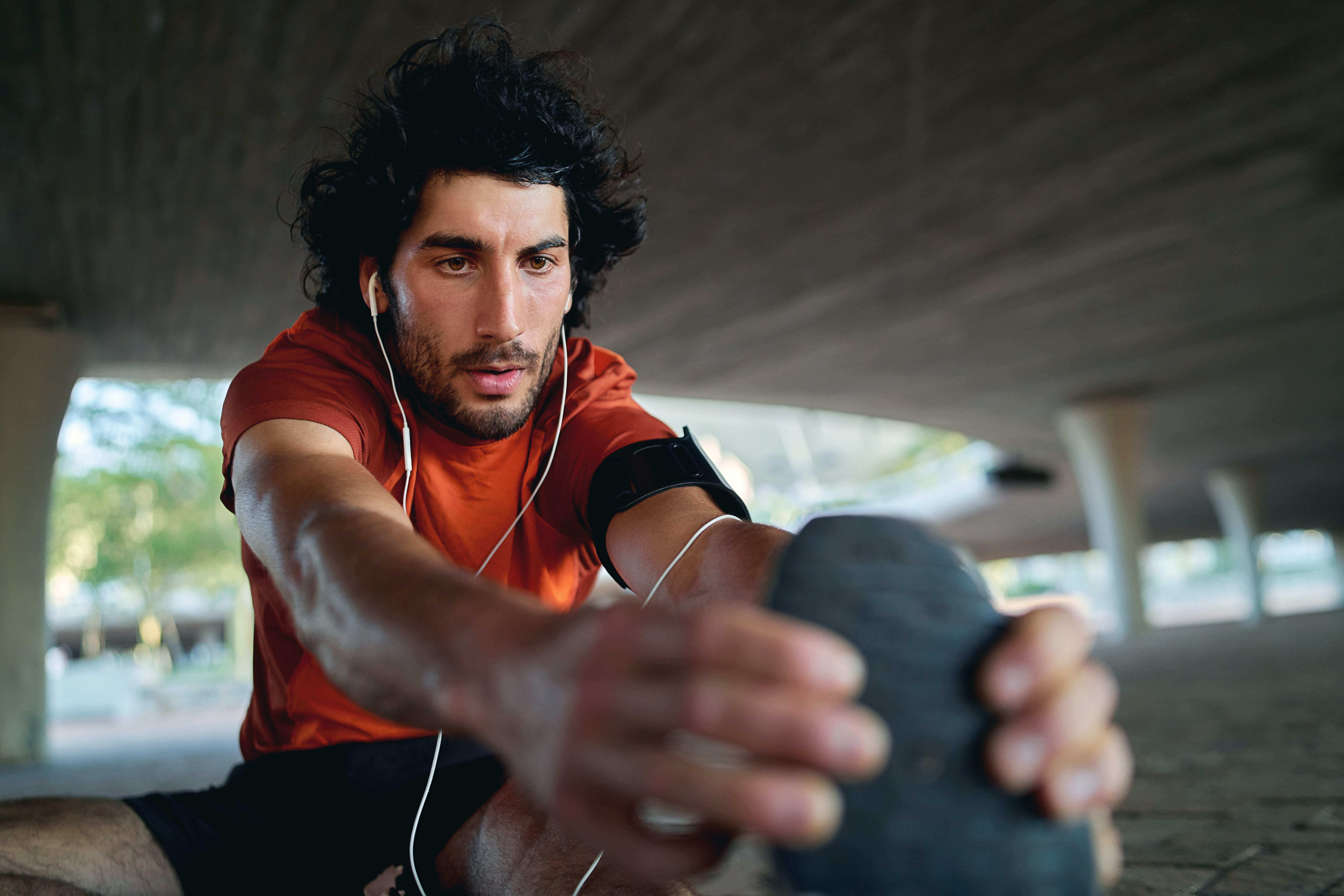 Movement mechanics expert Ash Grossmann prefers pulse stretching to long, static stretches for improving usable range of motion