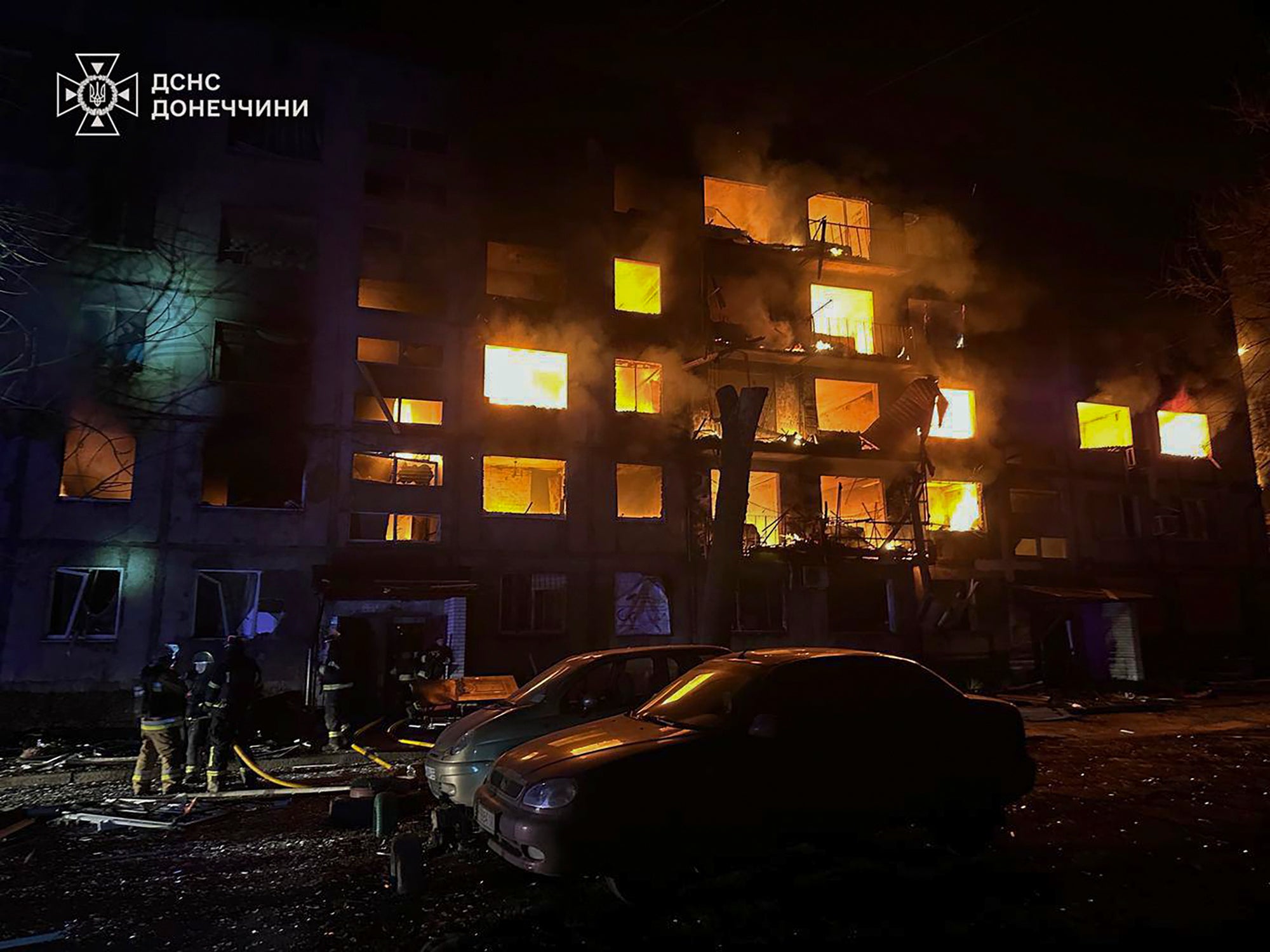 A Russian strike on a town in Ukraine’s embattled Donetsk region has killed at least 11 people