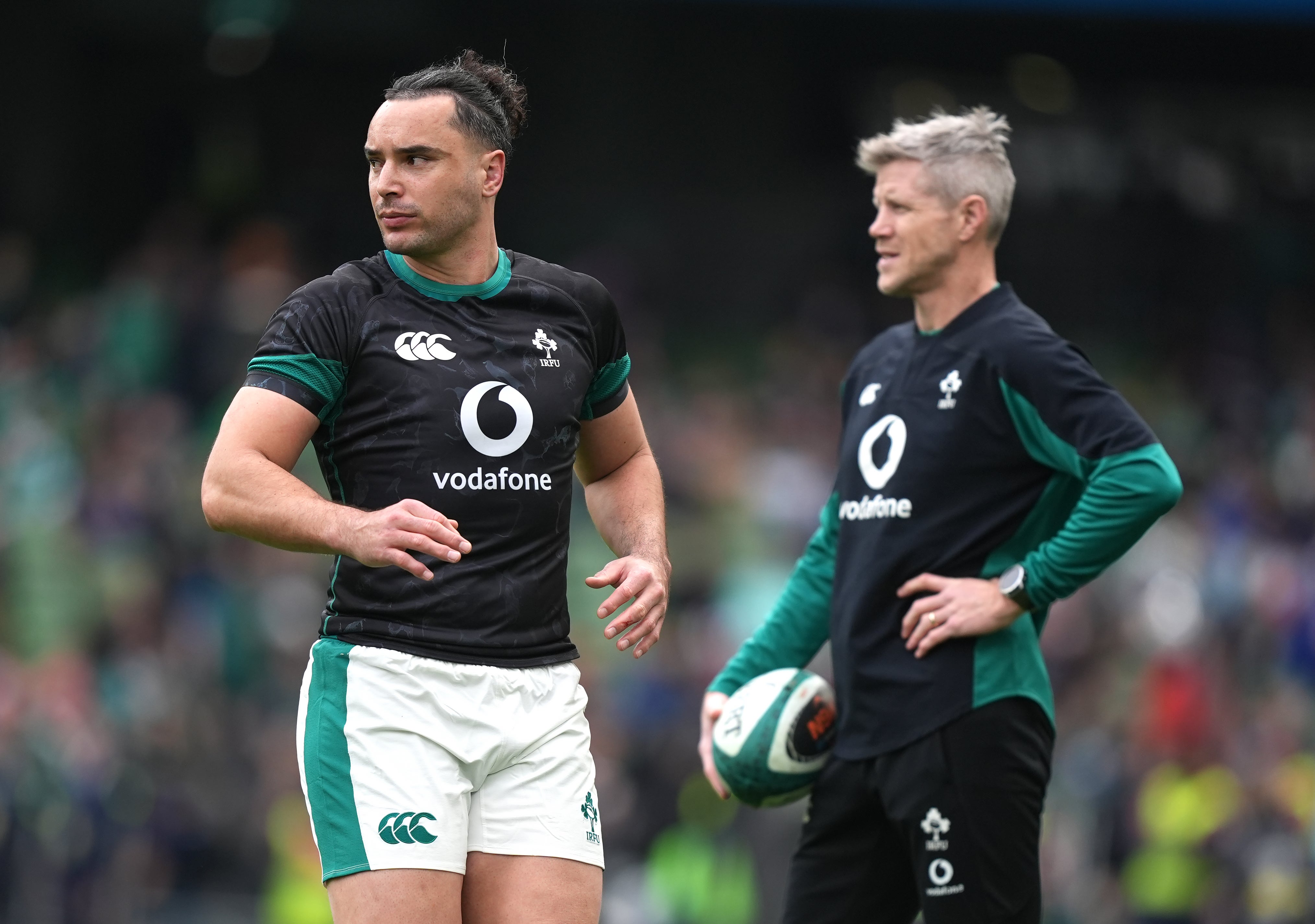 <p>James Lowe (left) picked up a late injury</p>