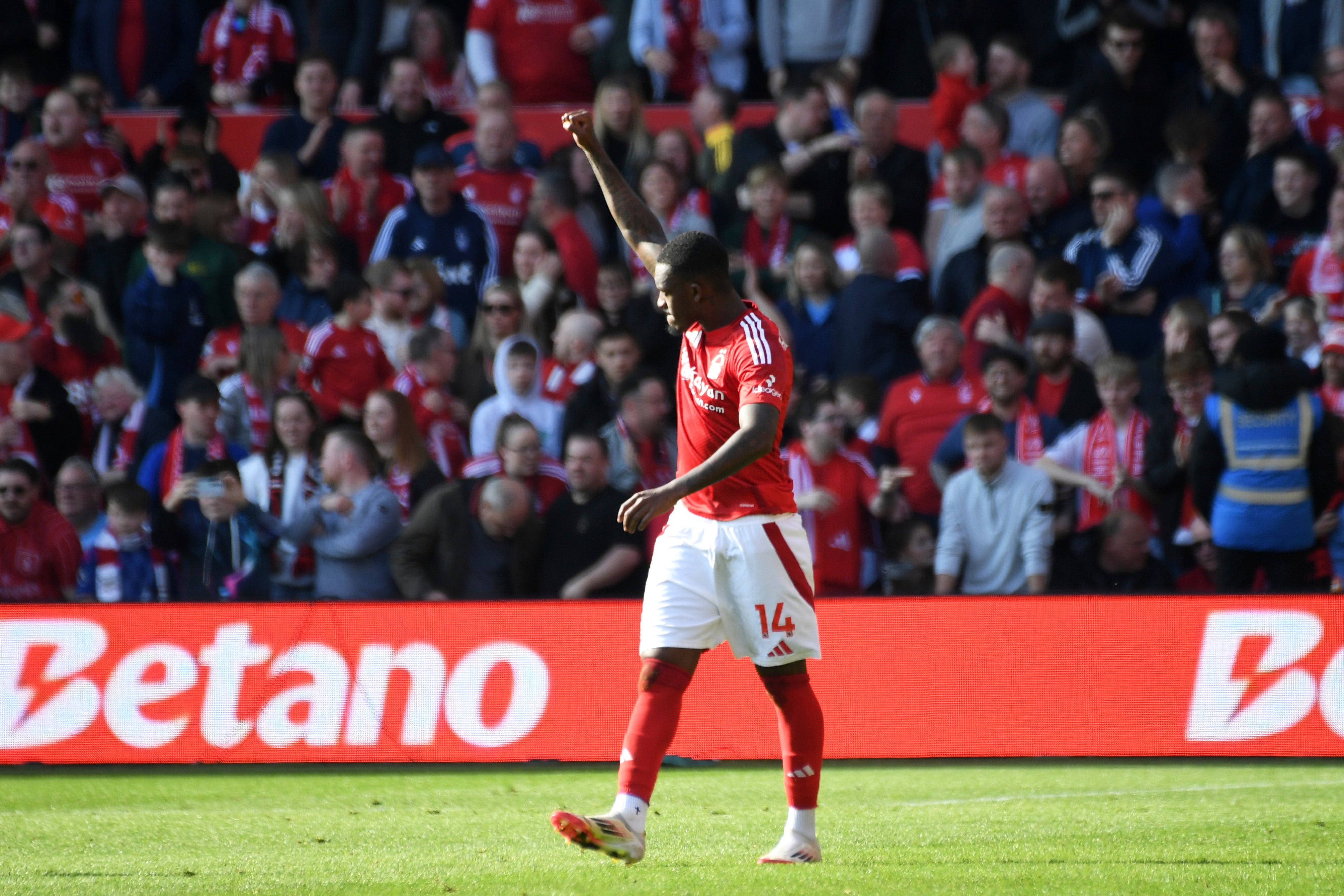 Callum Hudson-Odoi secured a late win for Nottingham Forest