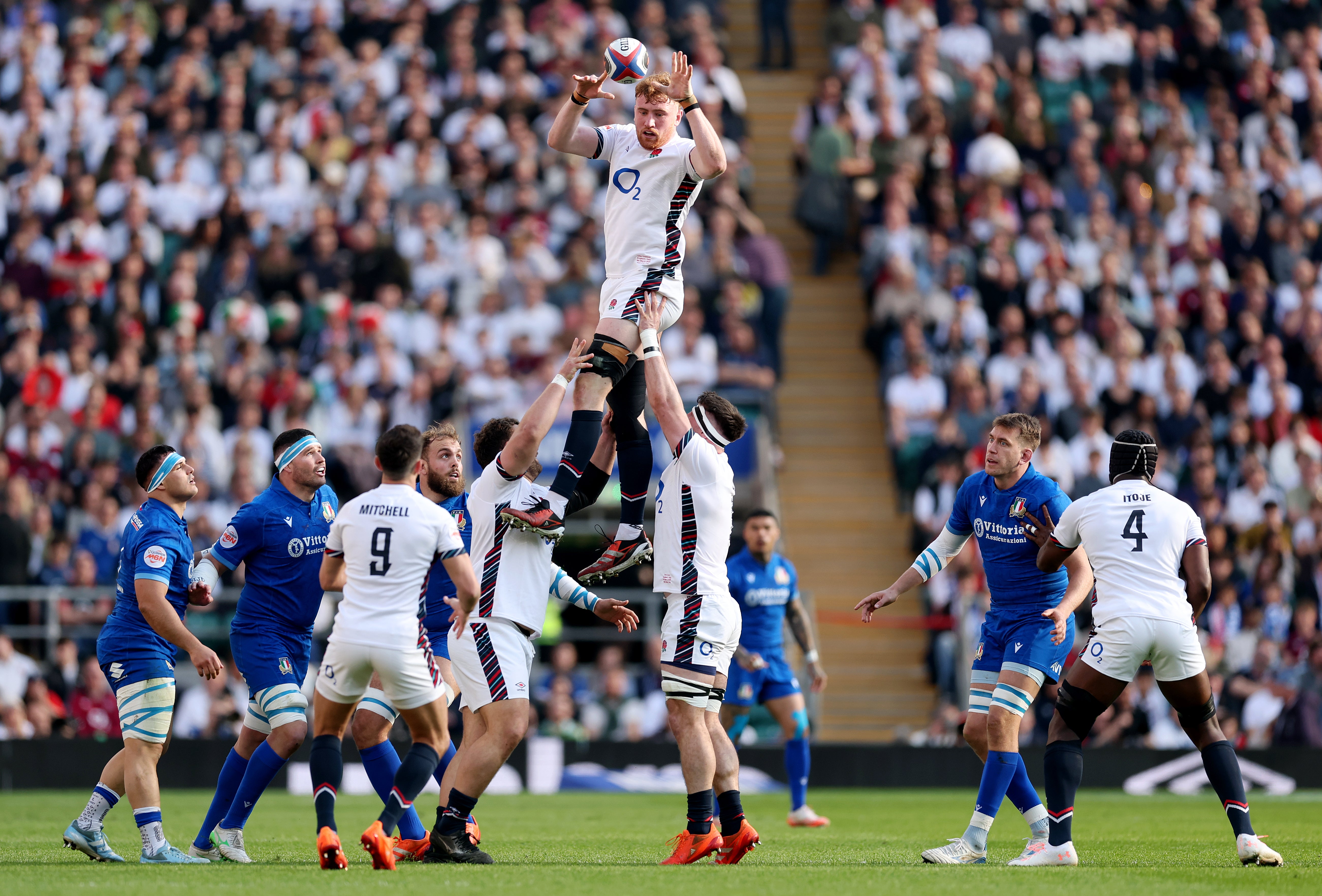 Ollie Chessum is an excellent lineout jumper