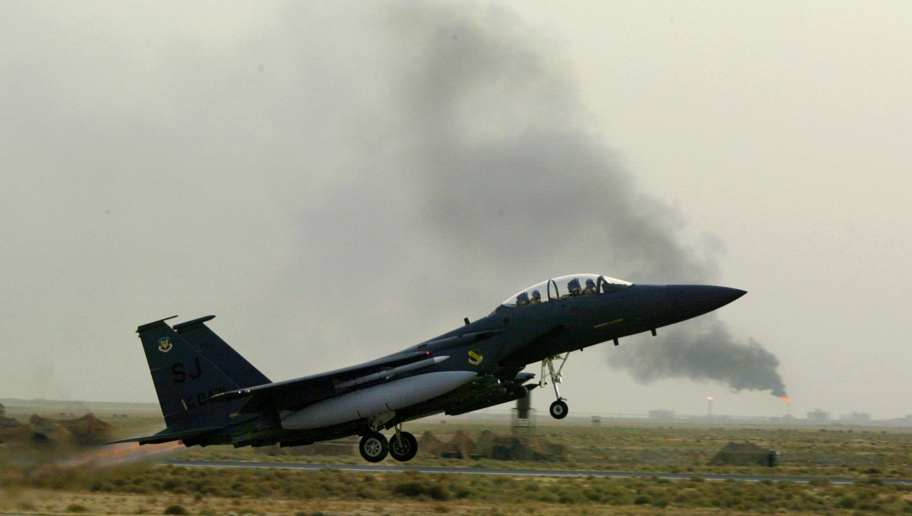 The Department of Defense produces about 51 million metric tons of carbon dioxide equivalent a year. Metric tons are slightly more than a U.S. ton., and a million metric tons are roughly the same mass as a million small cars