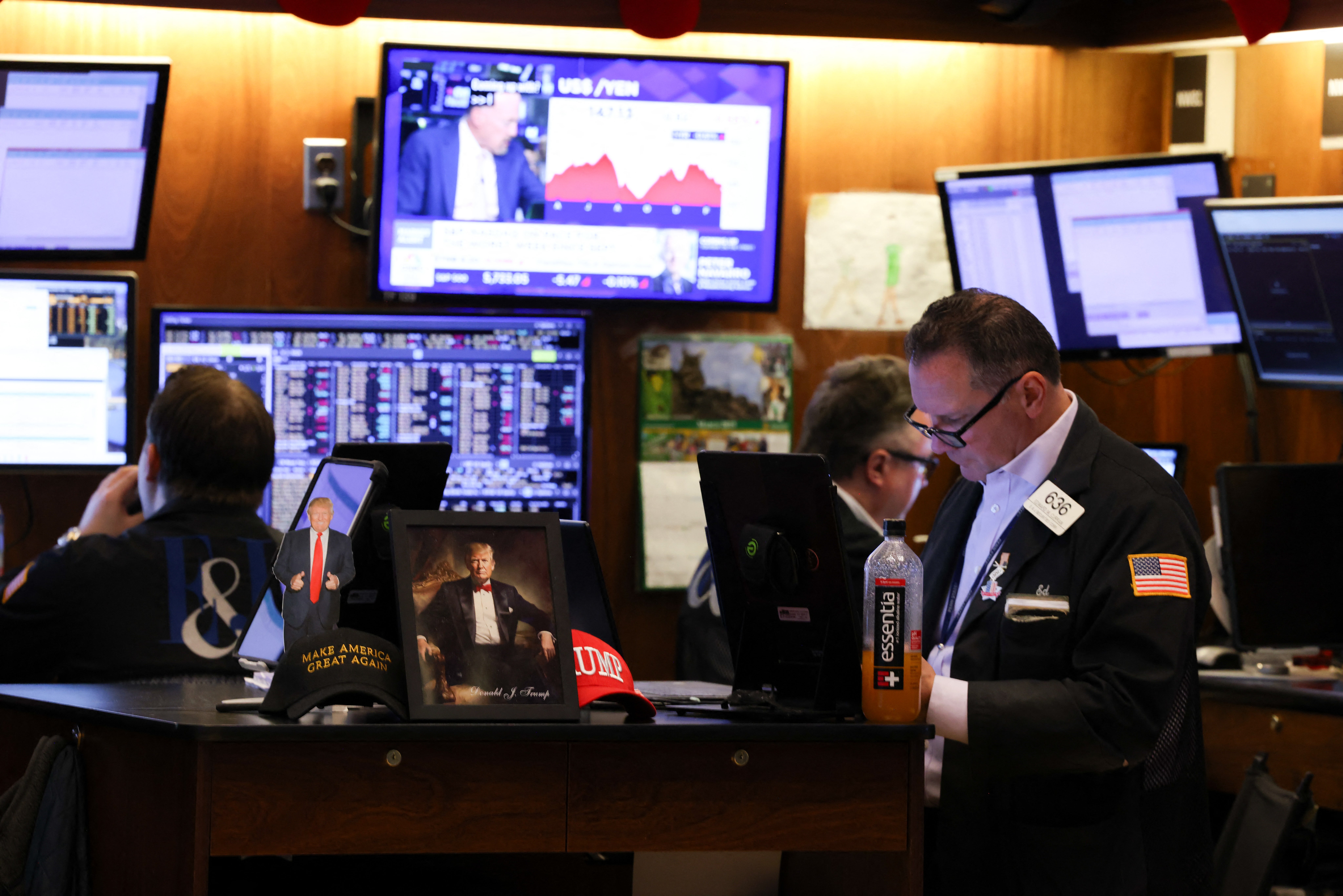 It was a bad day on Wall Street as the Dow Jones Industrial Average lost almost 900 points at closing Monday