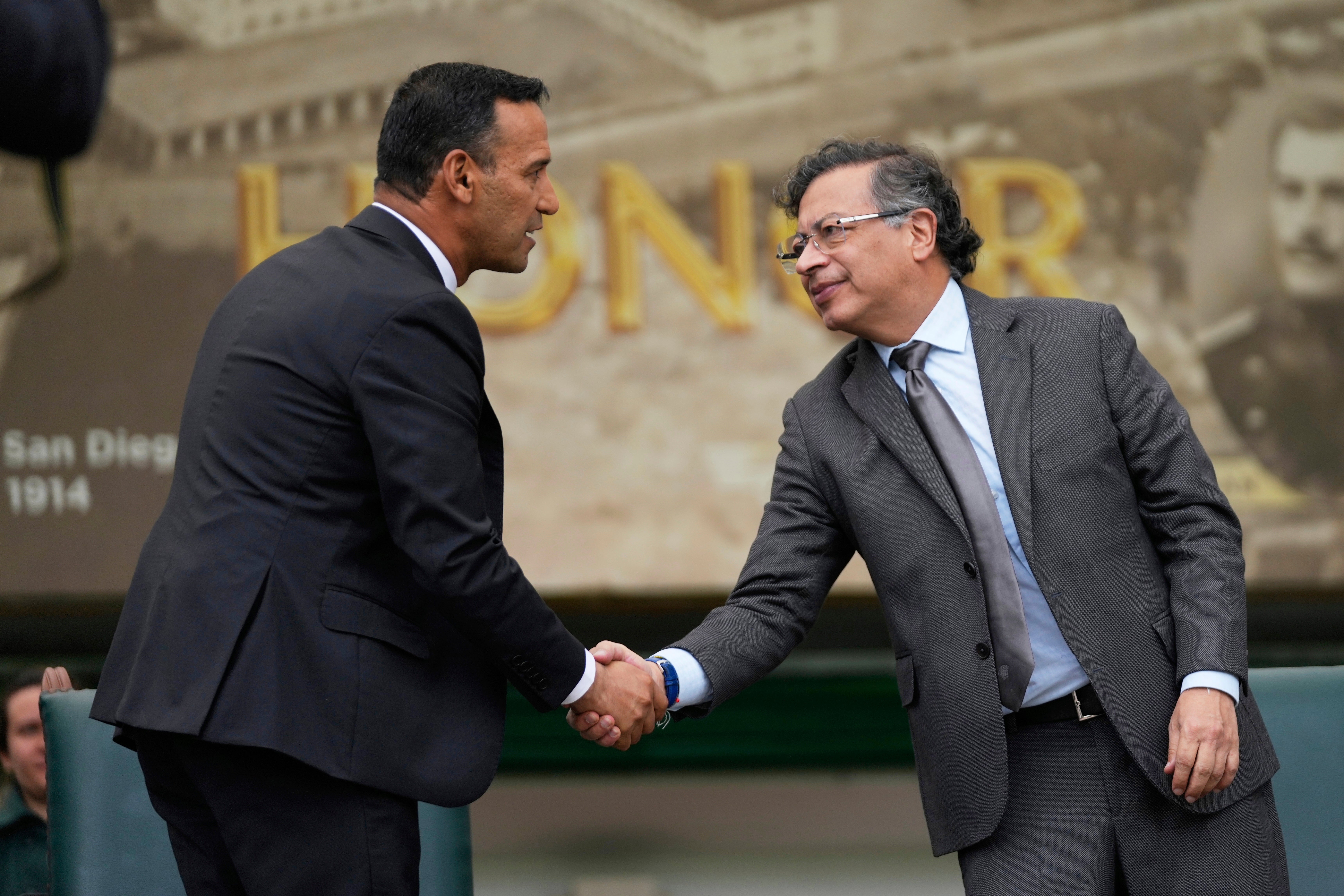 Colombia Defense Minister