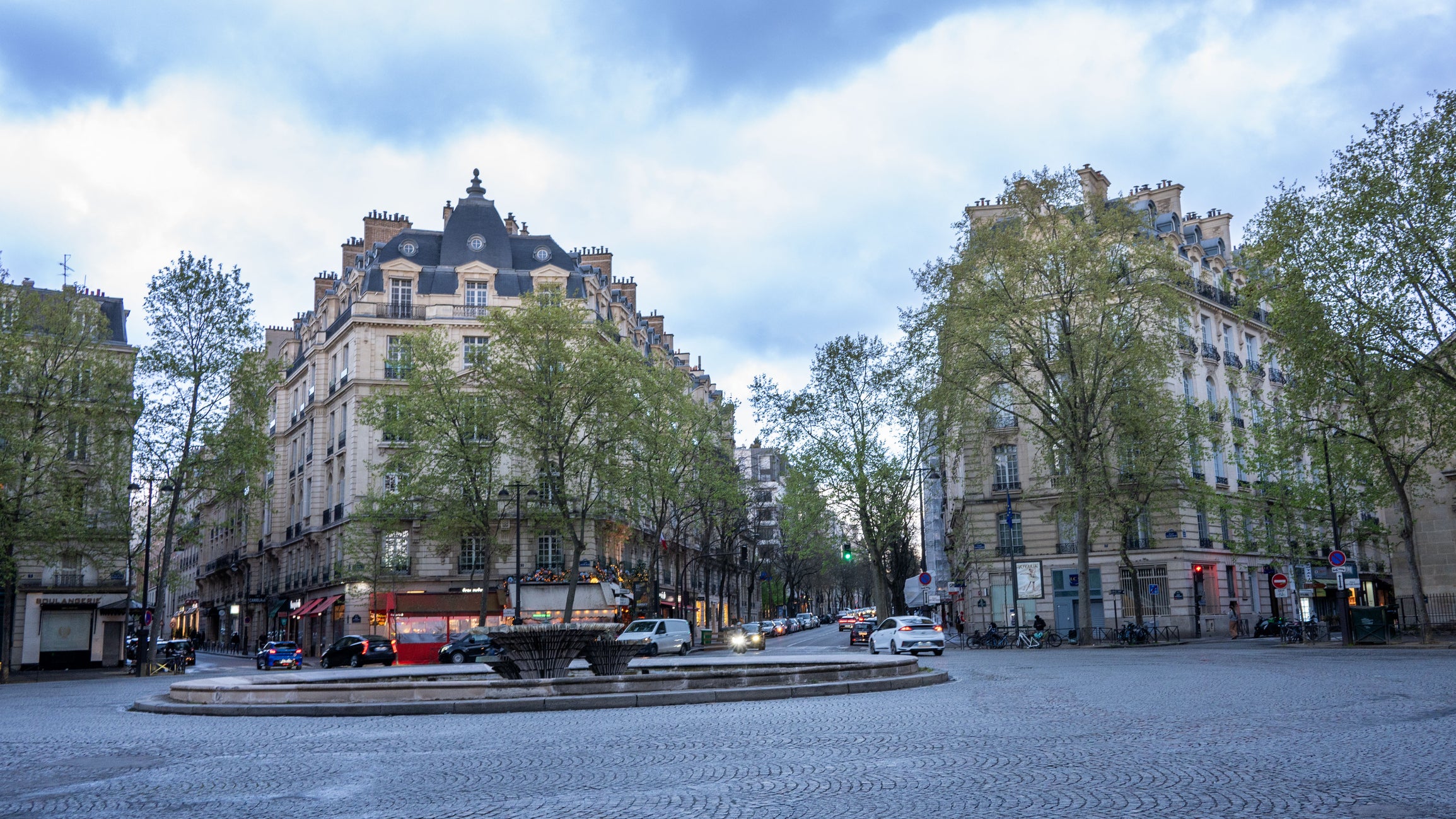 Place Victor Hugo in Paris, leading to Avenue Victor Hugo and the apartment where the celebrated writer died